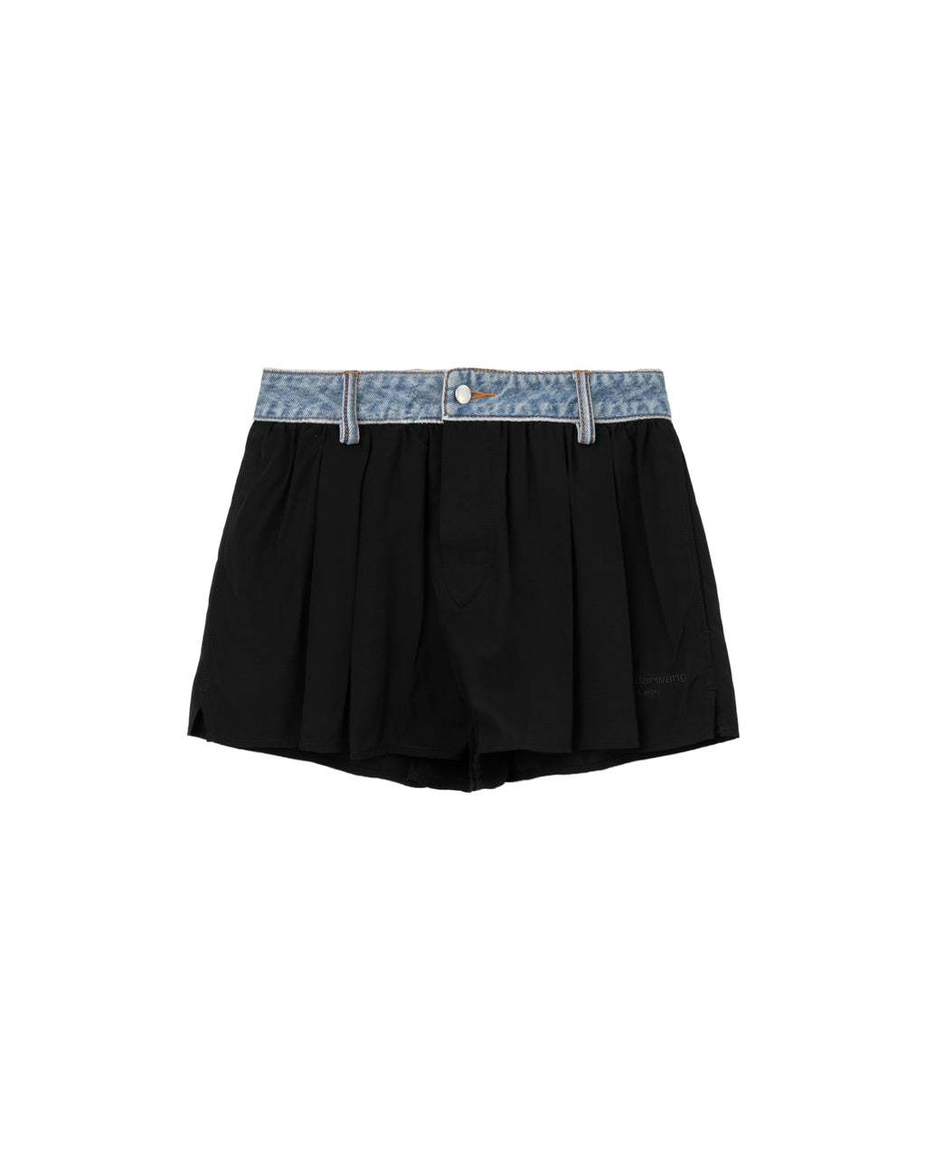 Pleated shorts