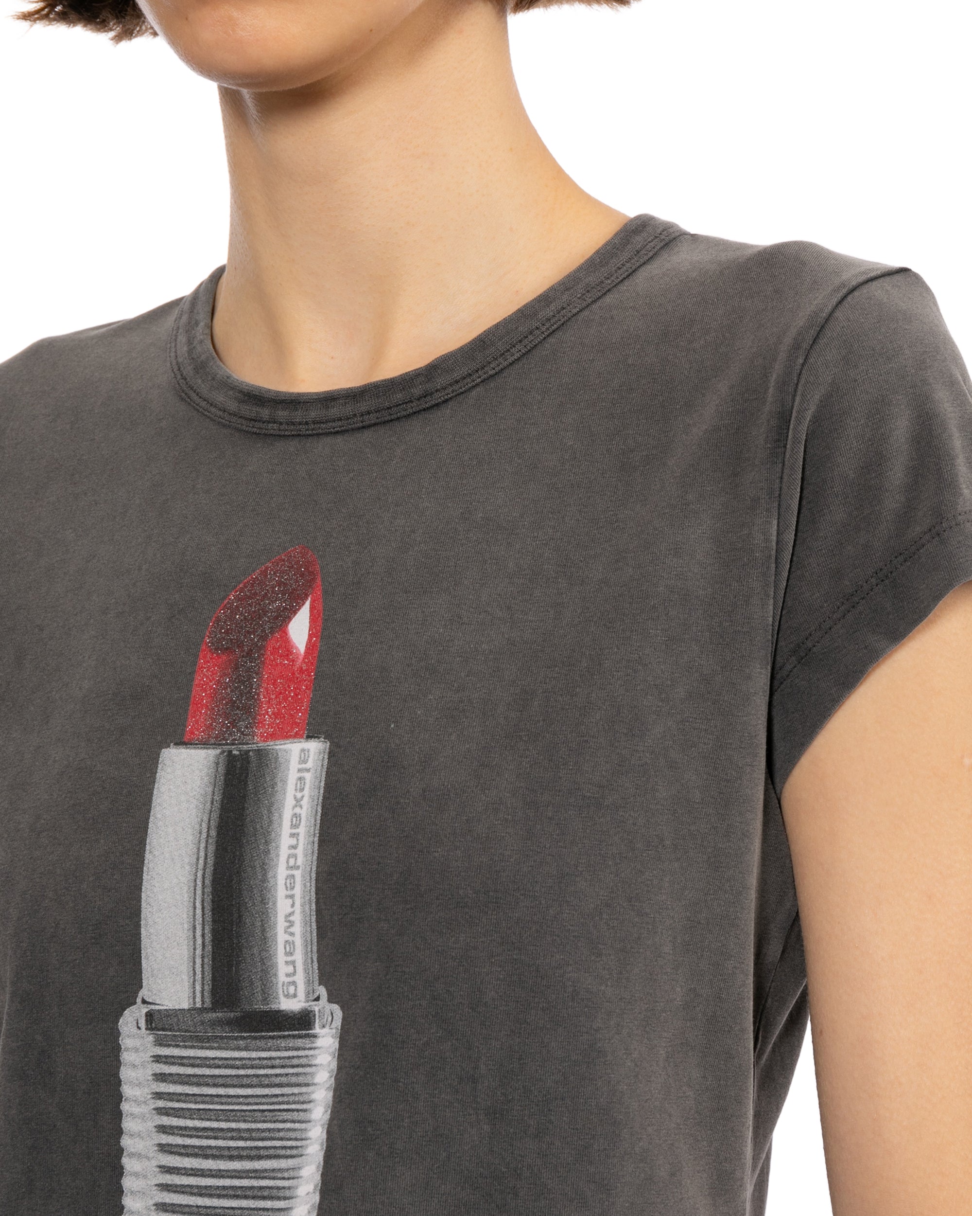 Graphic tee