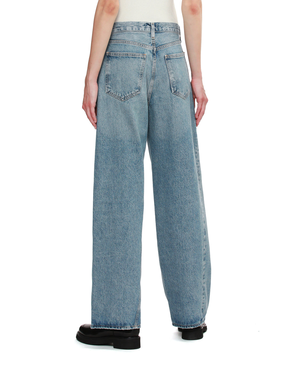 Wide leg jeans