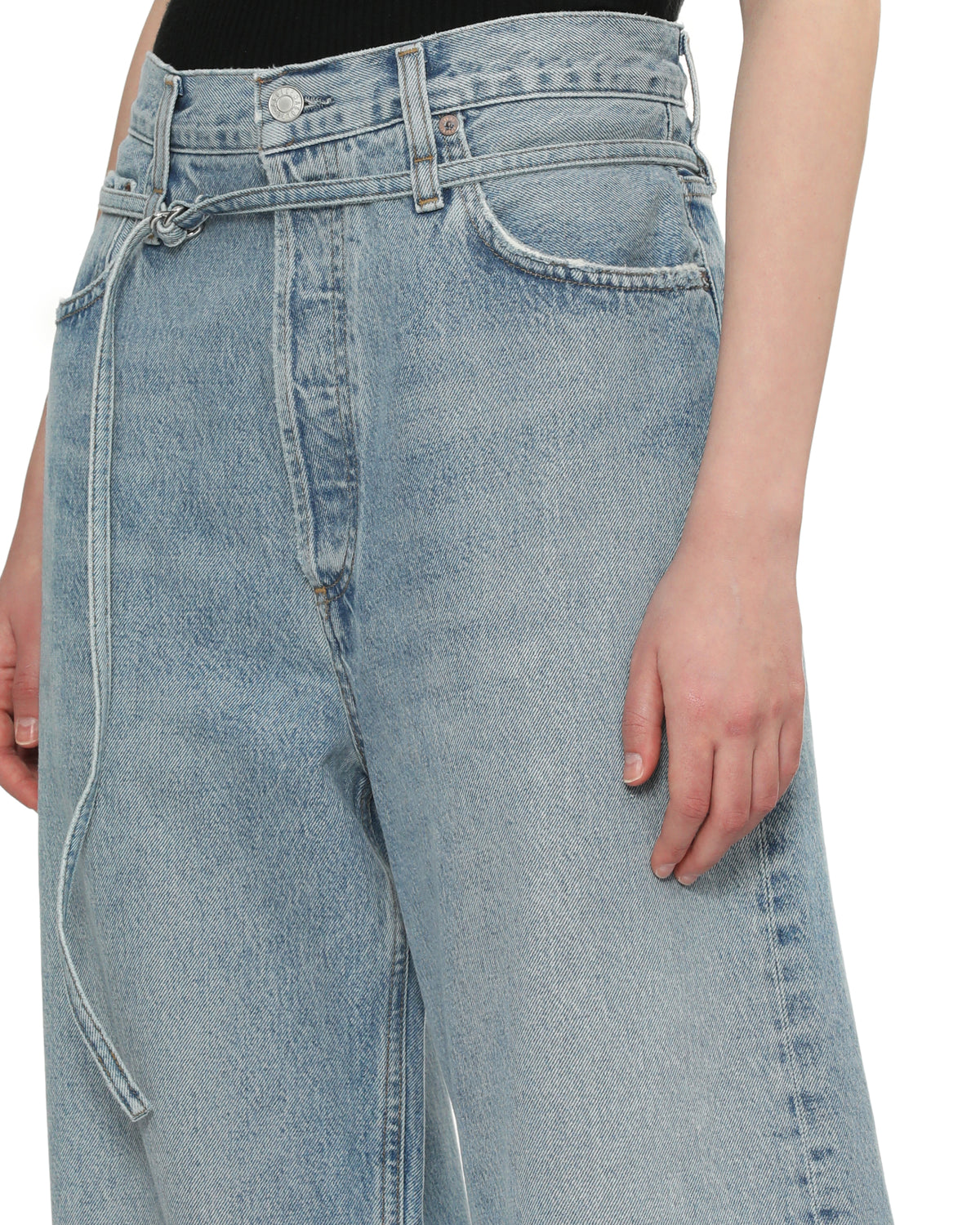Wide-leg jeans
