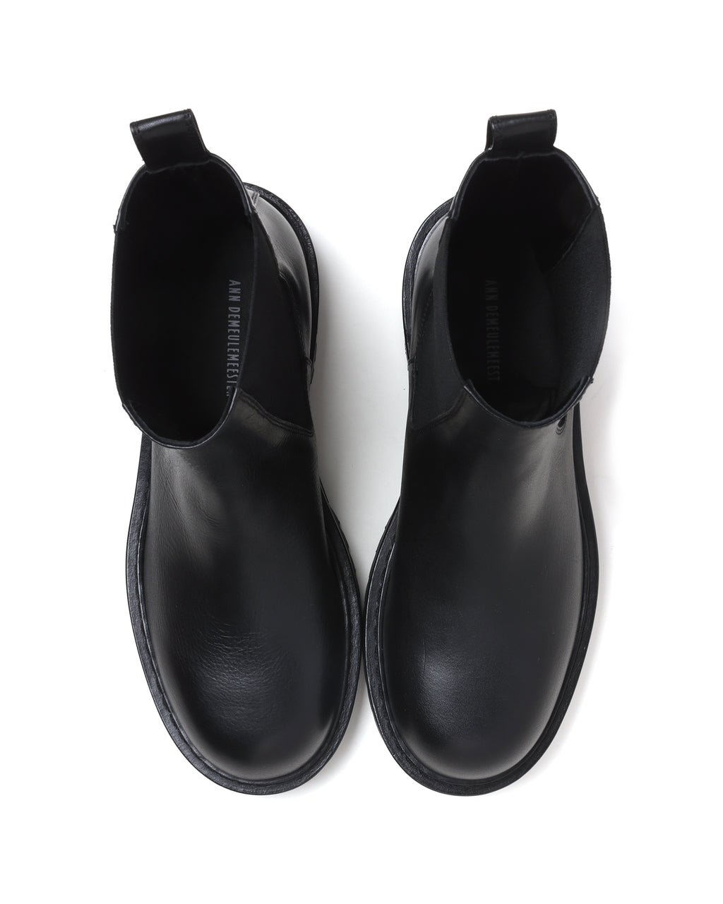 Nilo Chelsea boots
