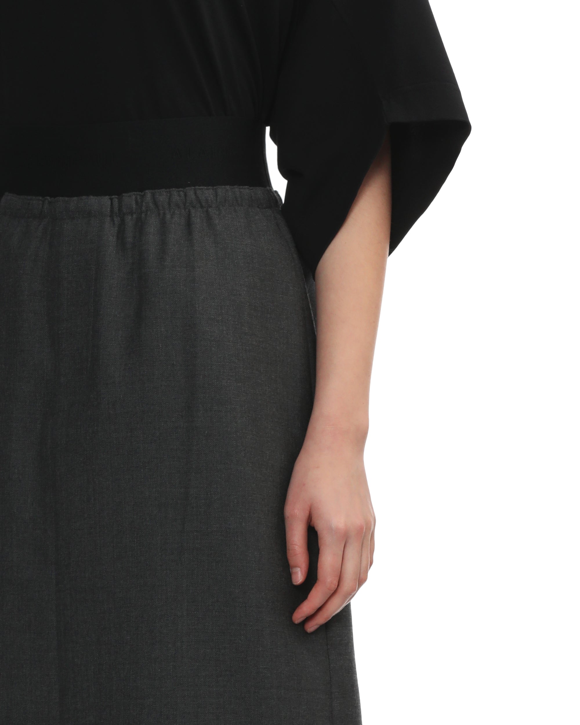 Half tailored pants
