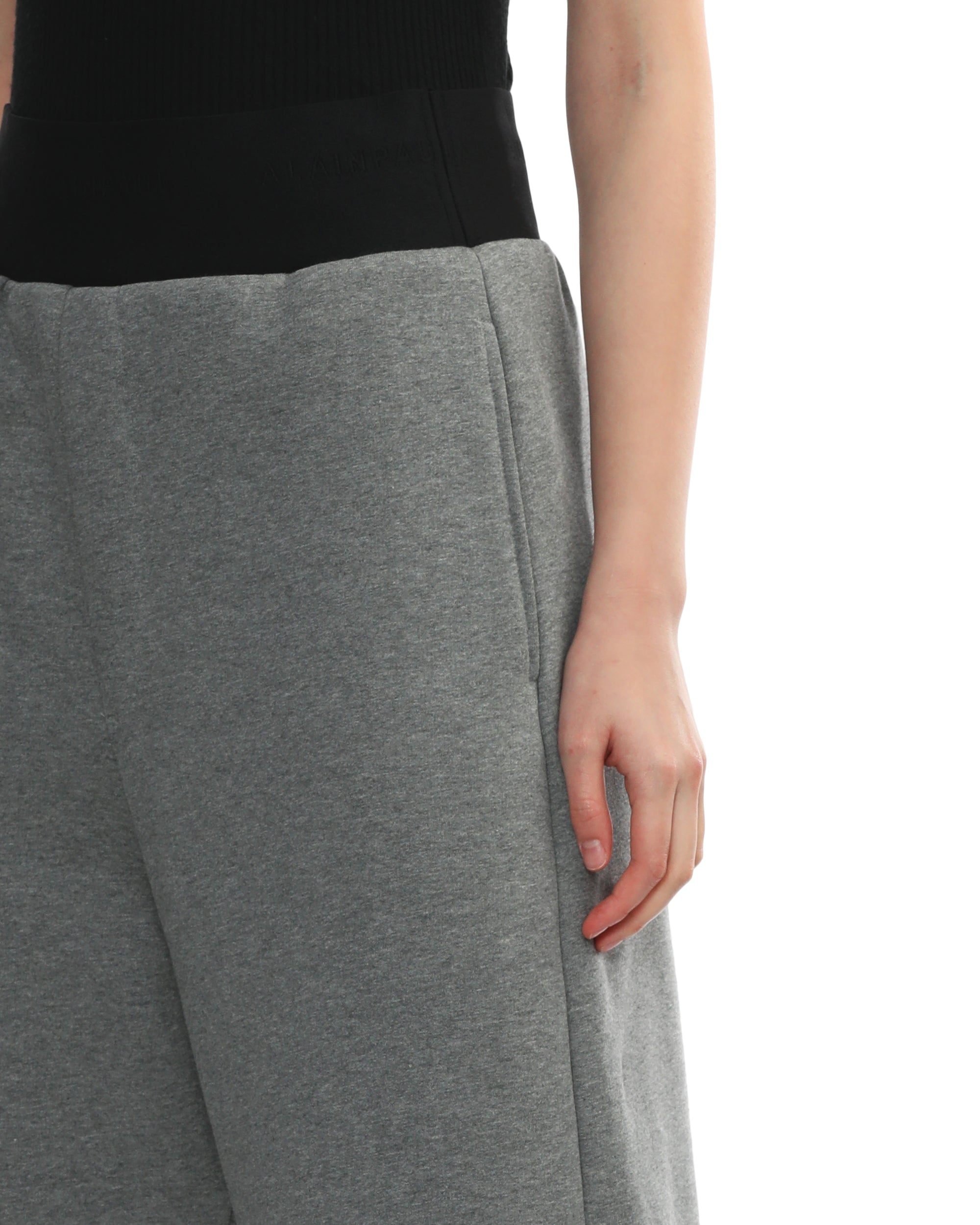 Wide leg sweatpants