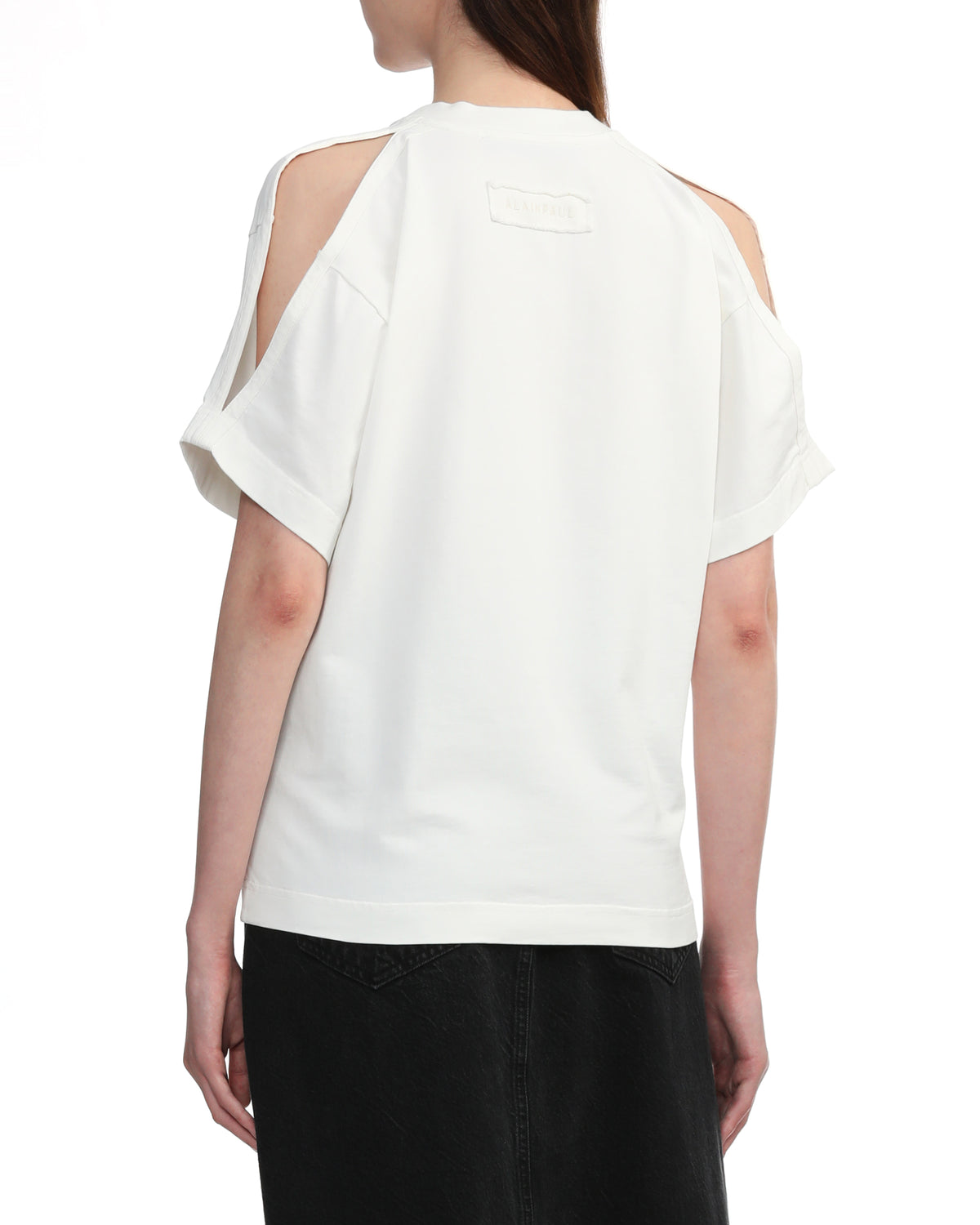 Shoulder slit tee