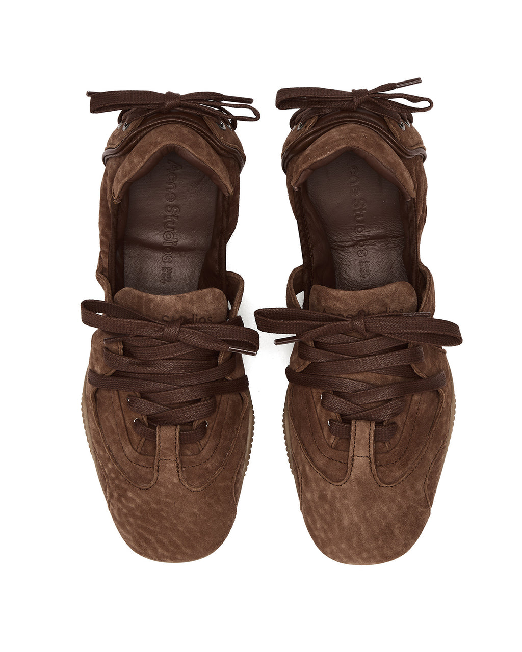 Lace-up shoes