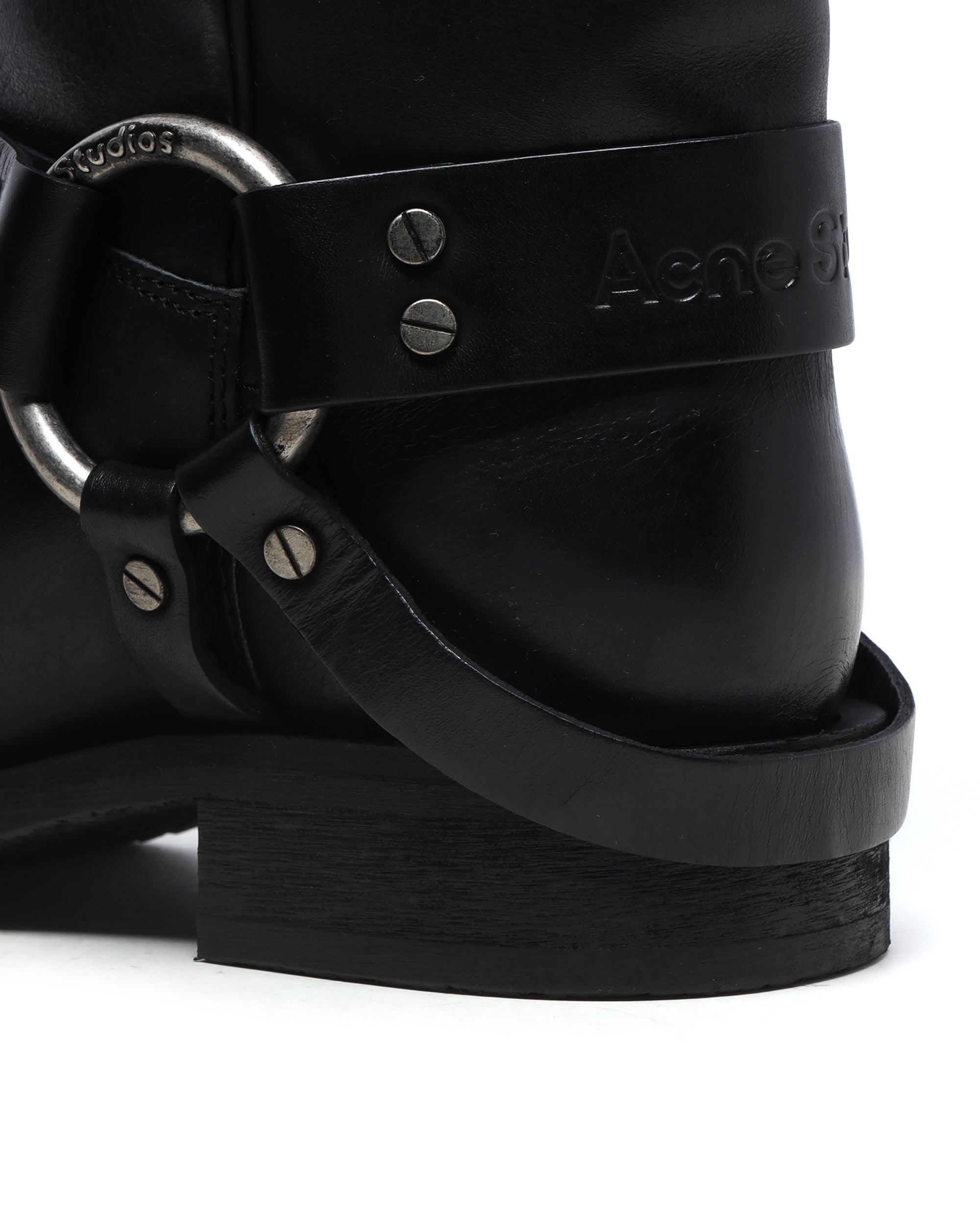 Balius boots