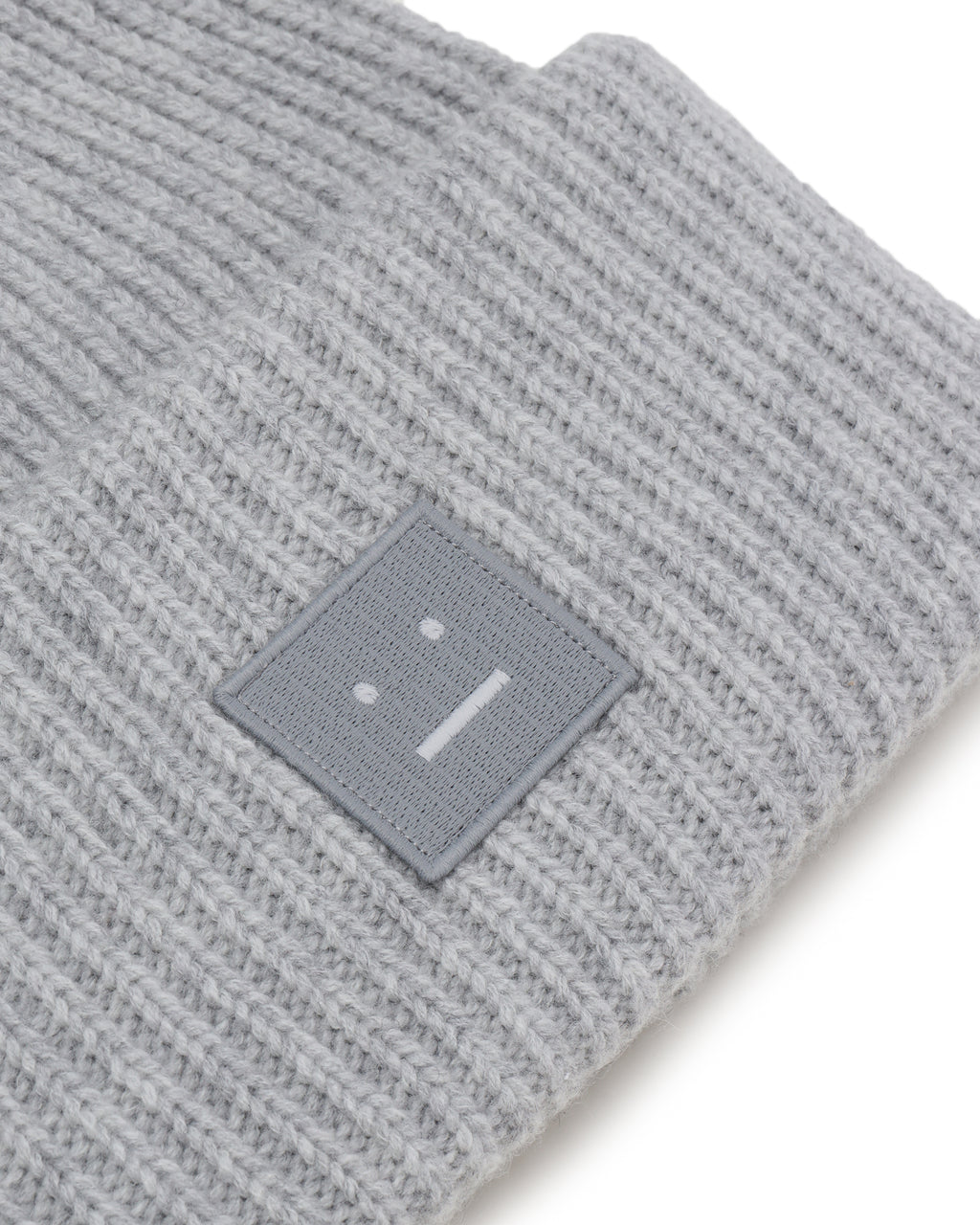 Large face logo beanie