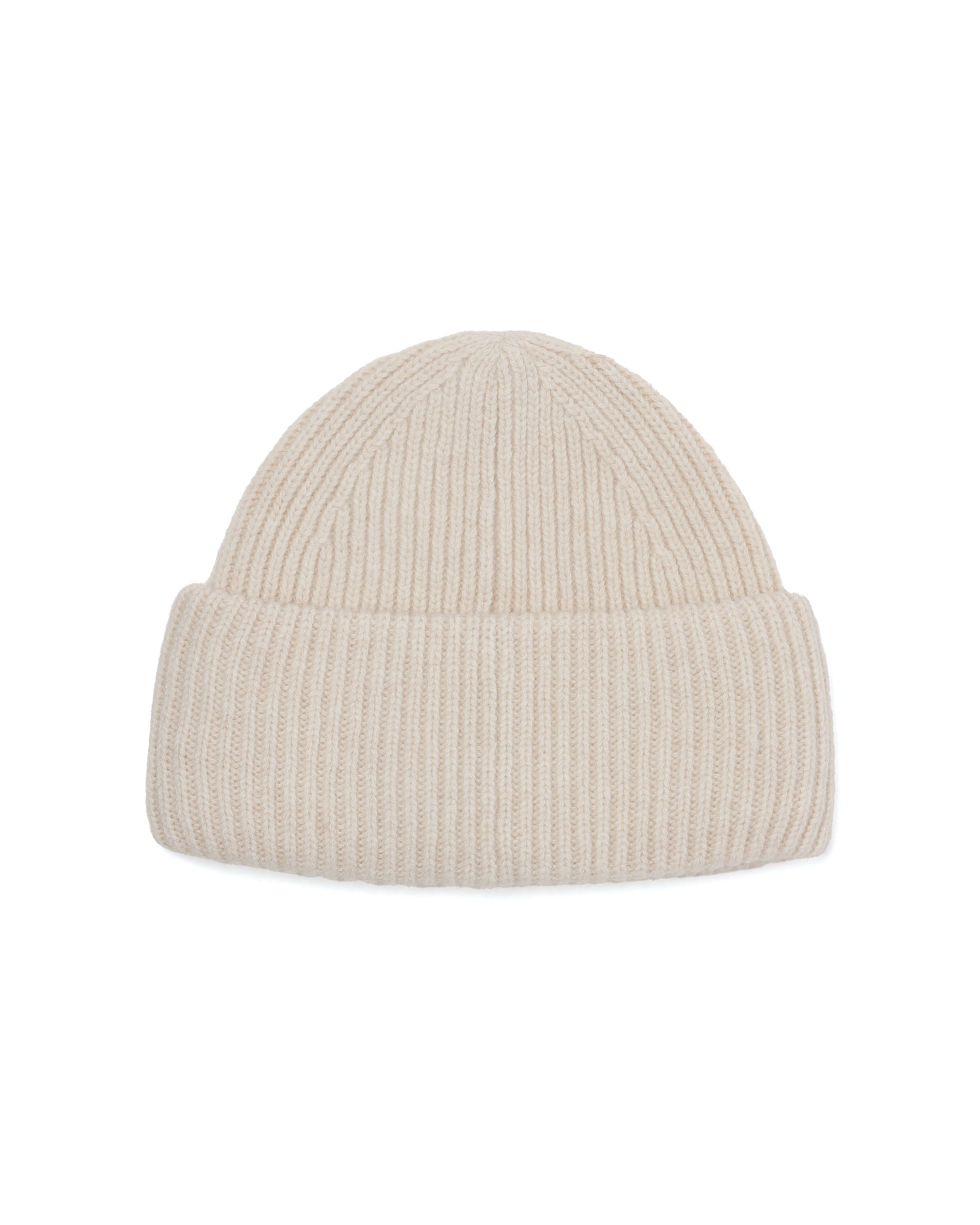 Small face logo beanie