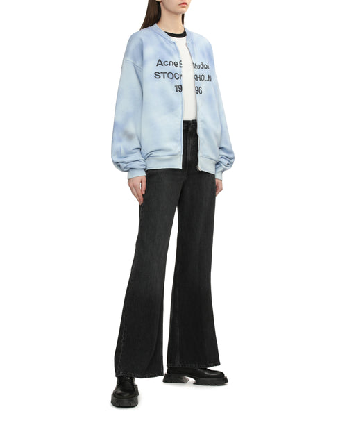 2022F relaxed fit jeans