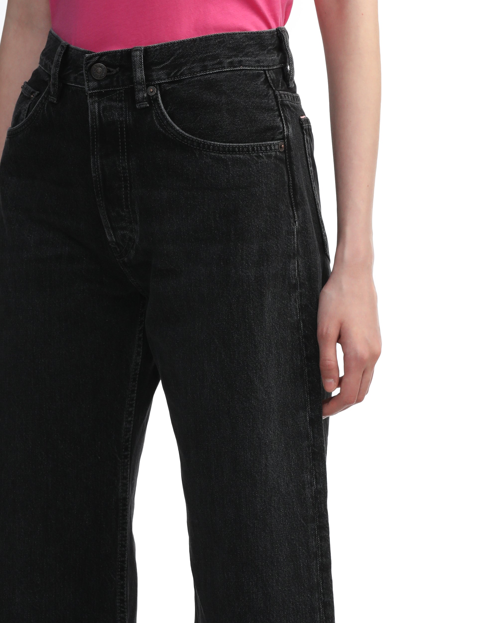 2021F loose fit jeans