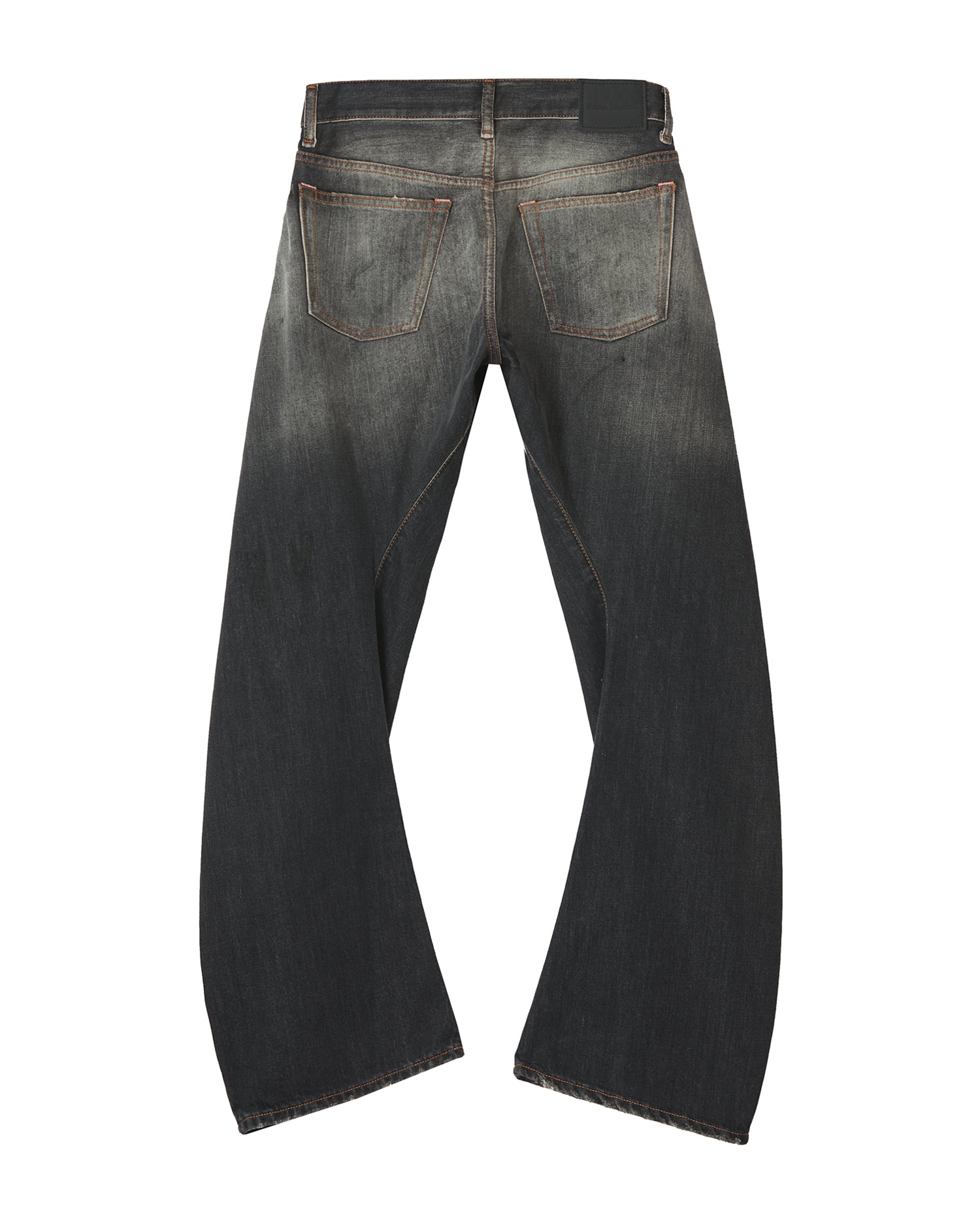 2006F loose-fit jeans
