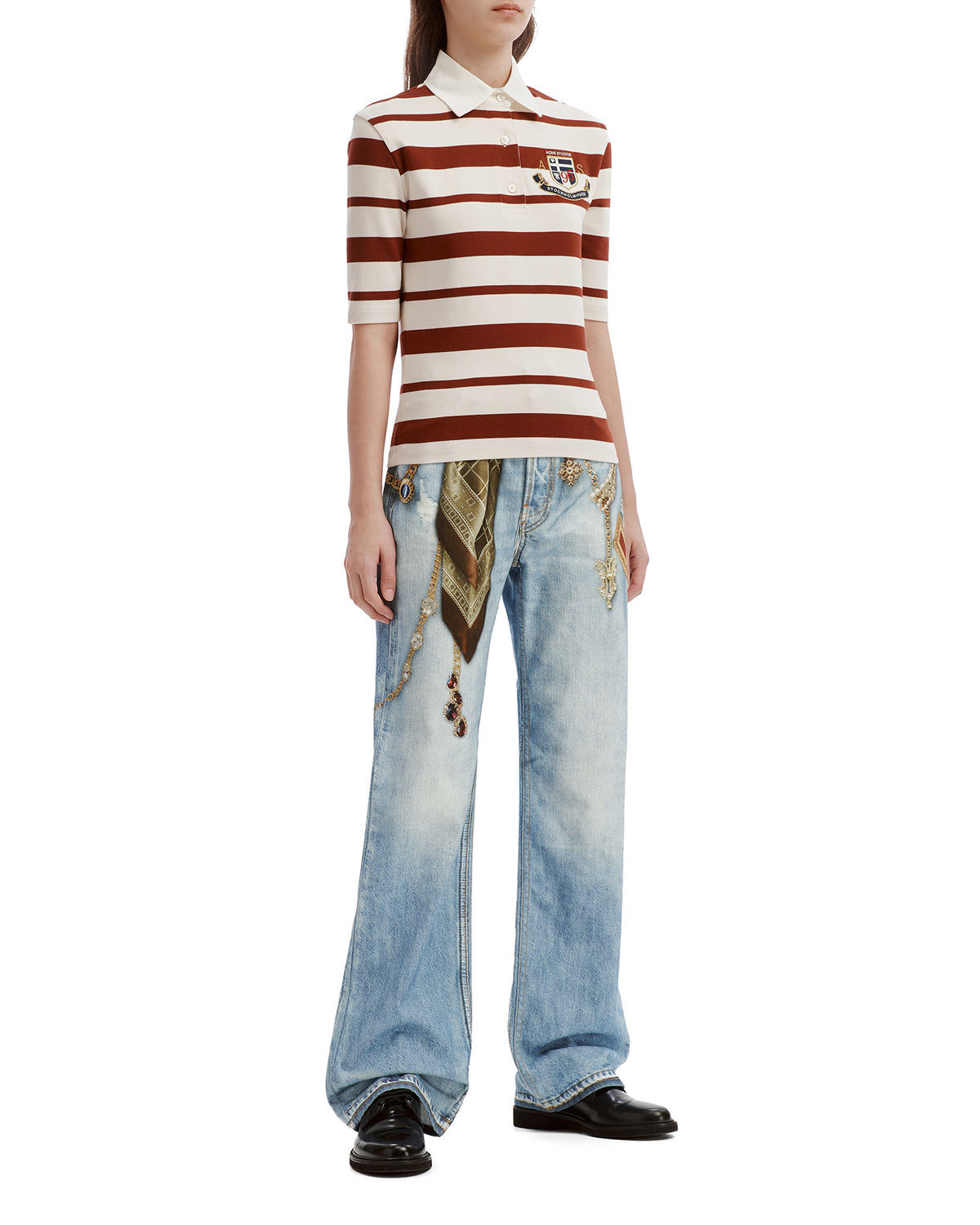 Trompe-l’oeil jewellery jeans