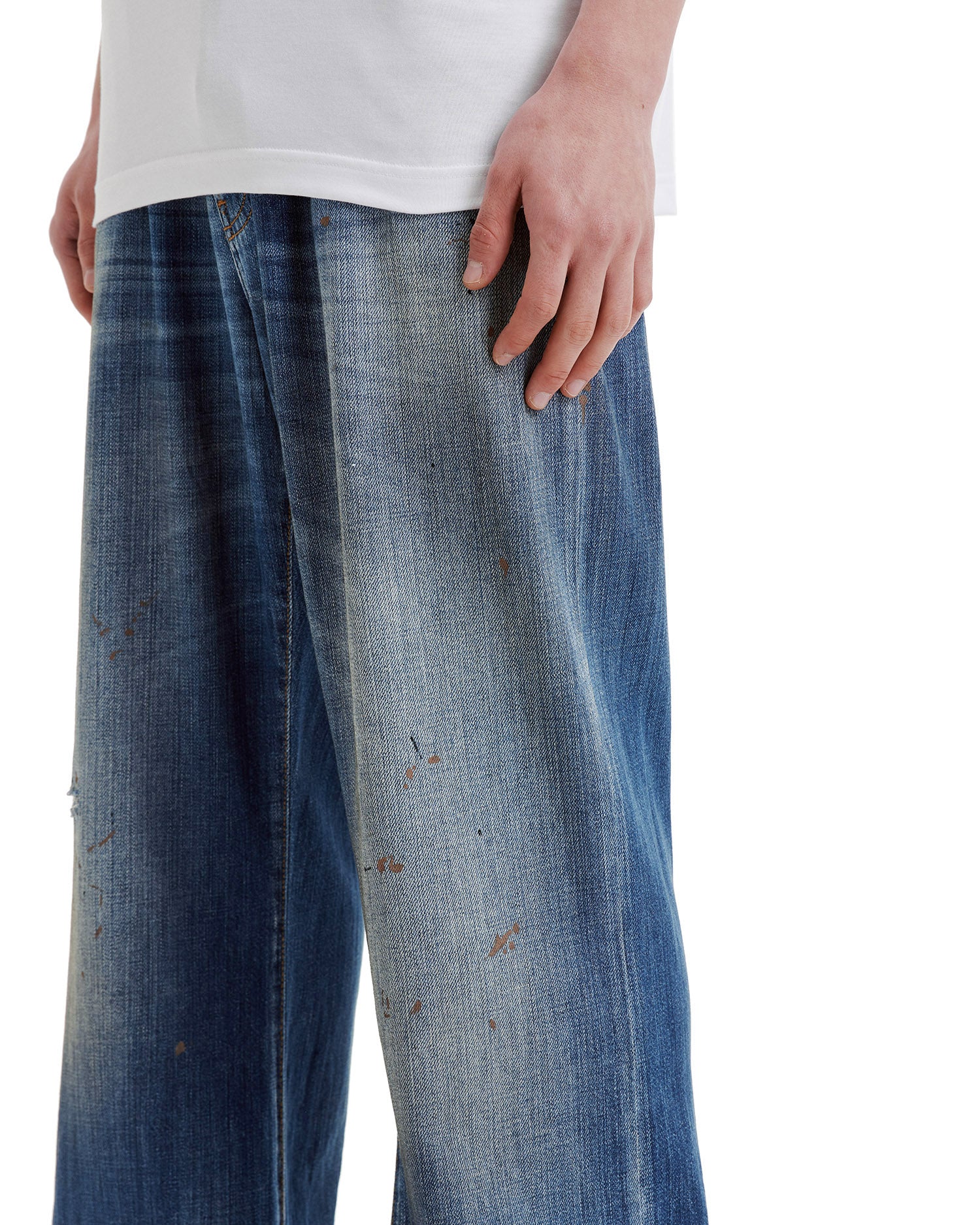 2021M Regular fit jeans
