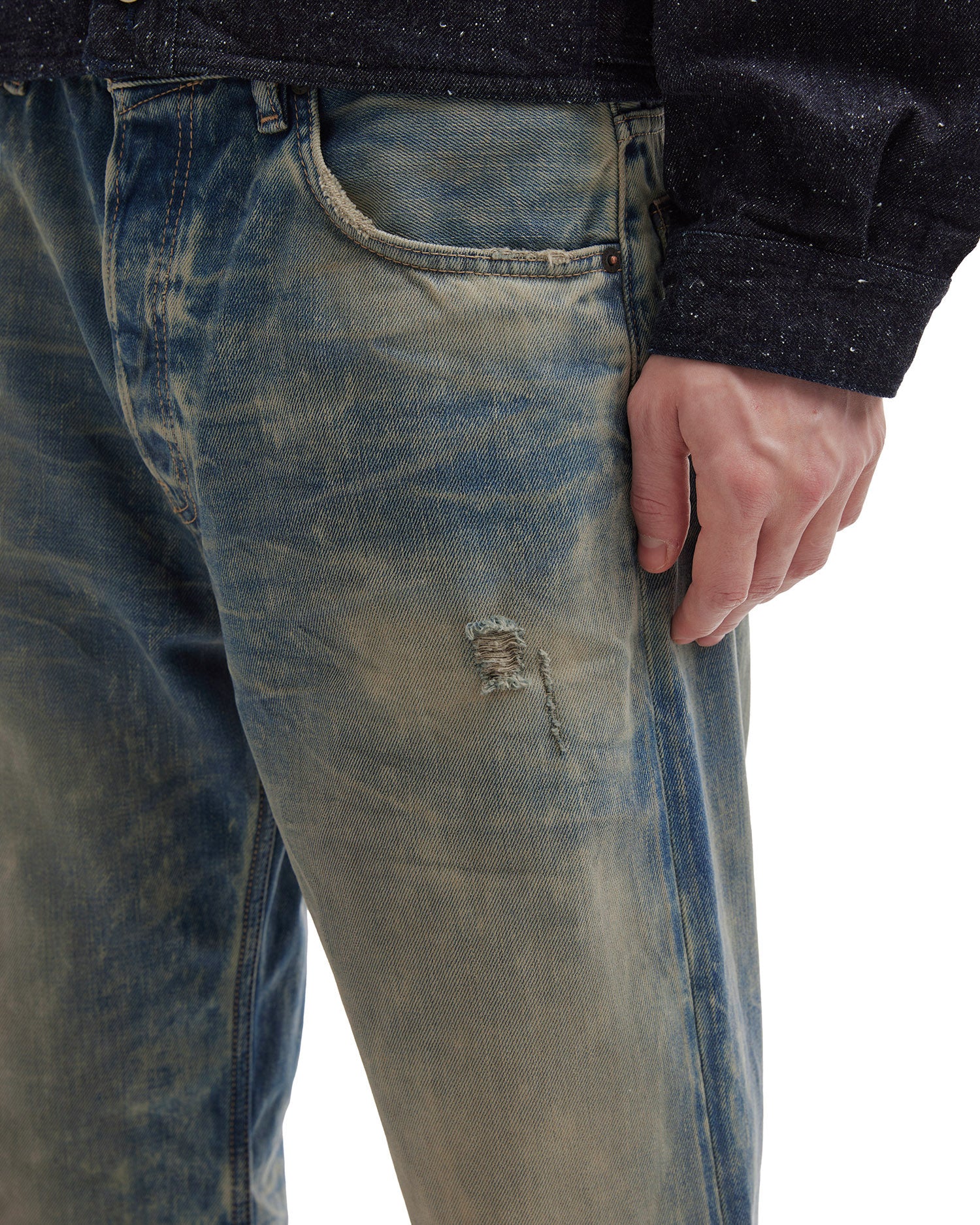2021F regular fit jeans
