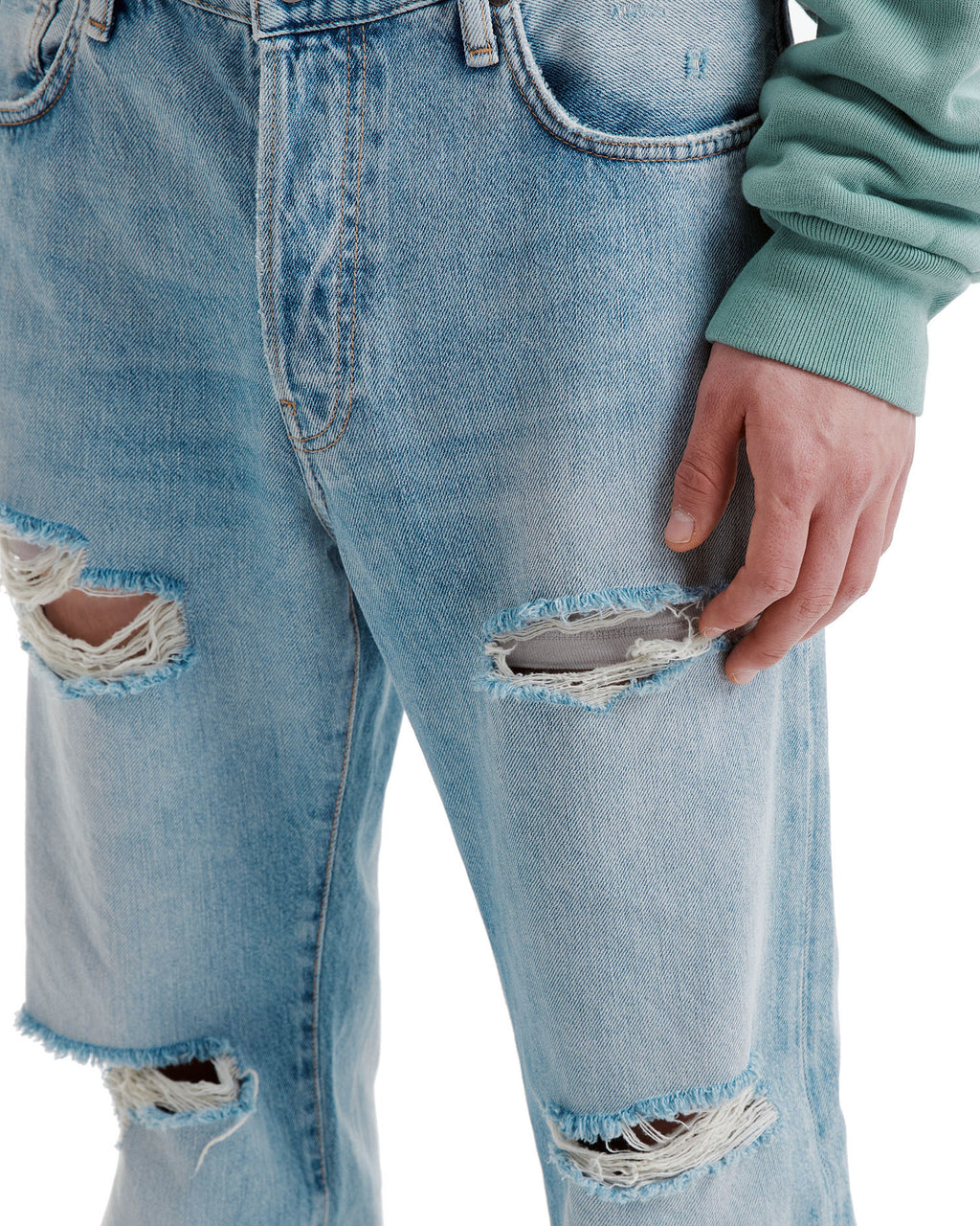 1996M ripped jeans
