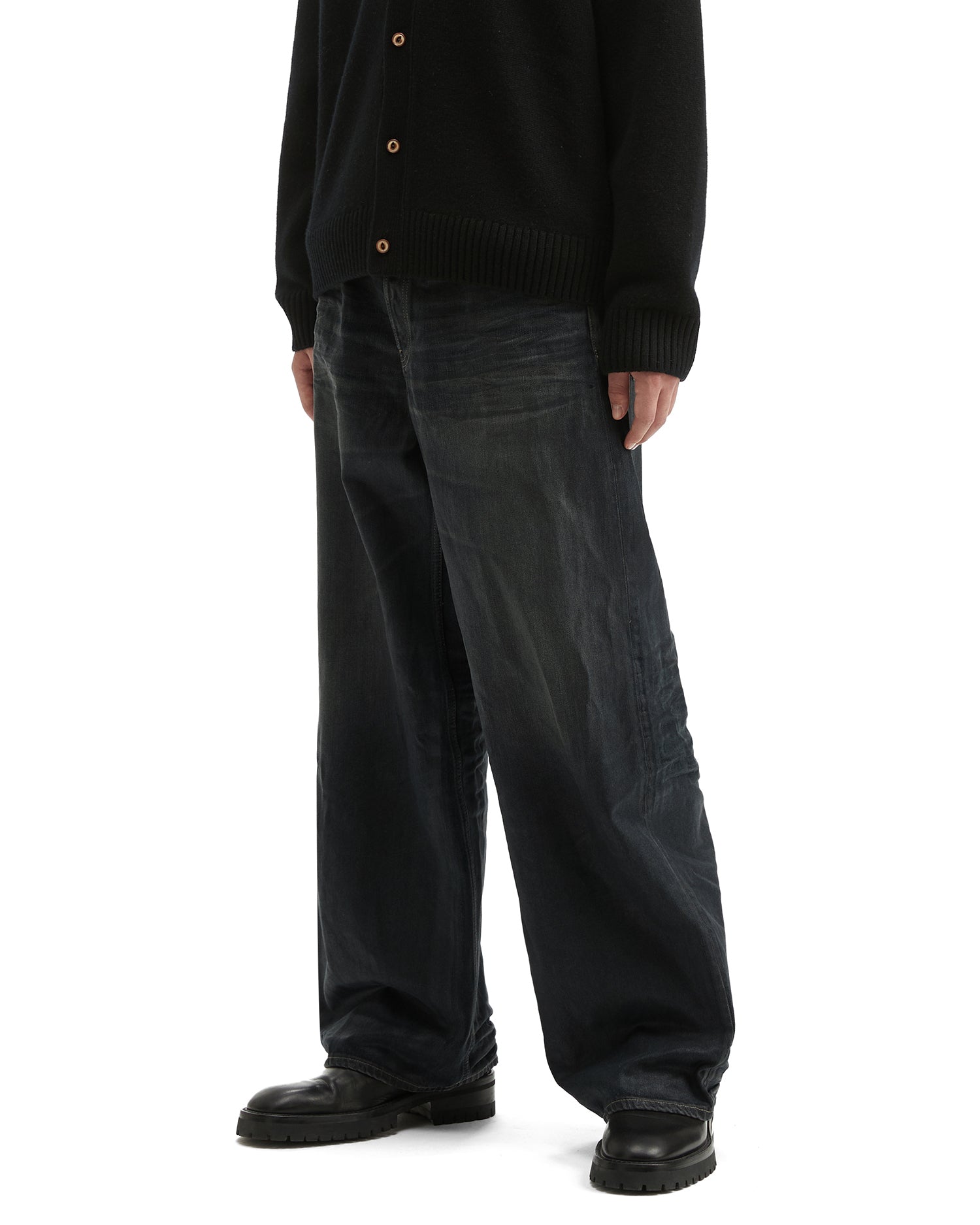 1981 glossy jeans