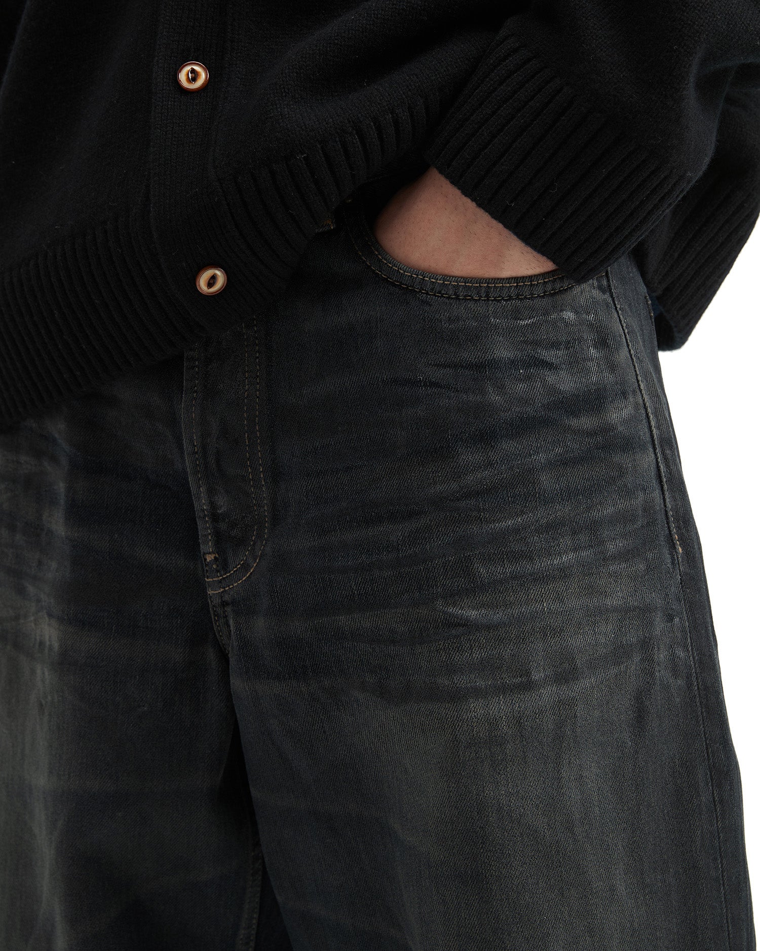 1981 glossy jeans
