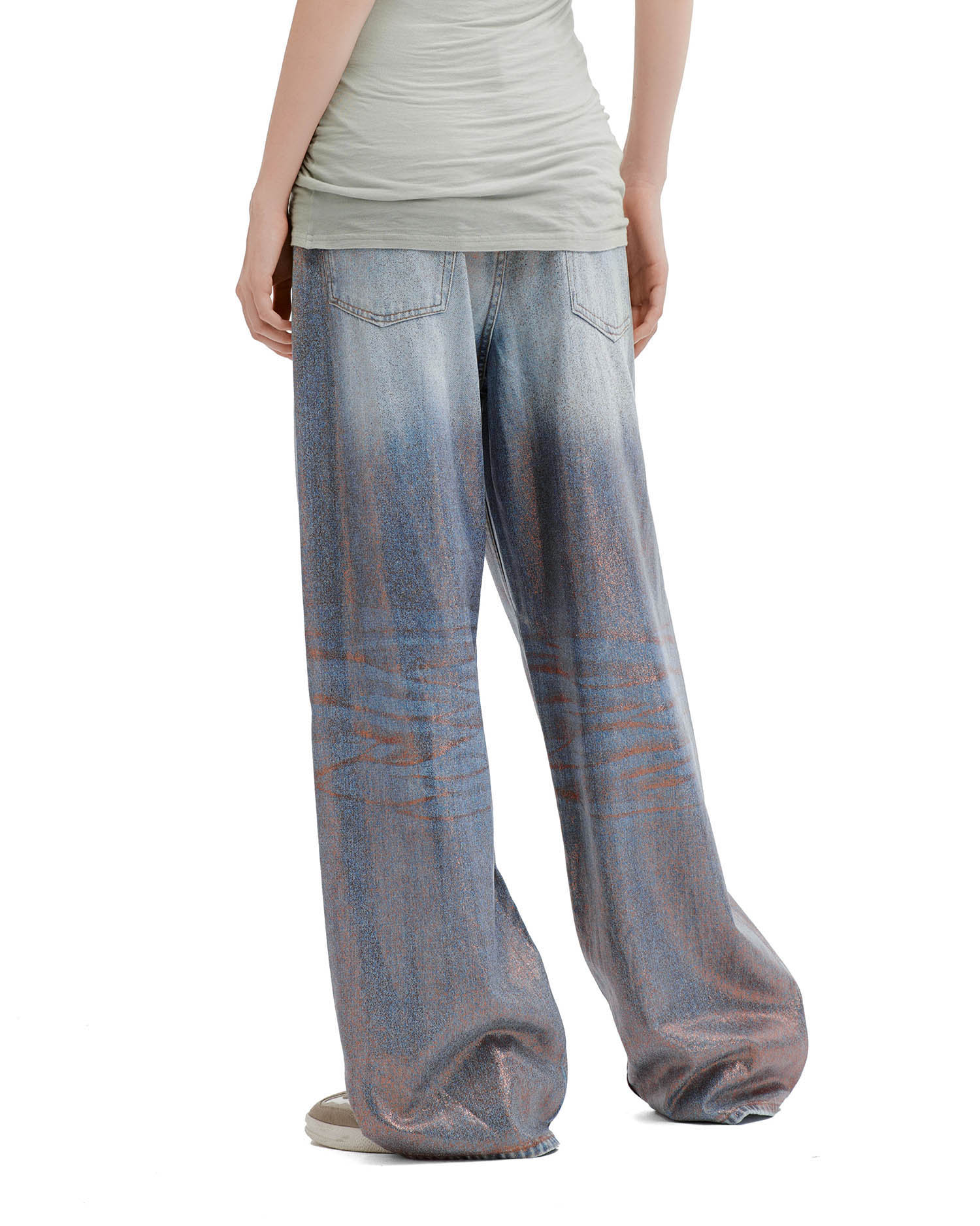 Wide-leg jeans