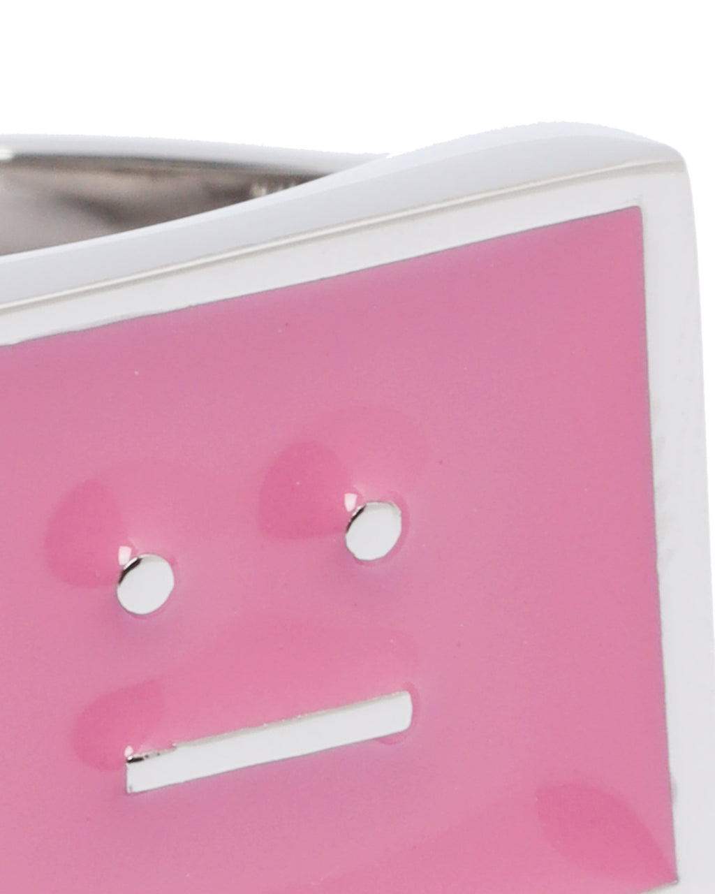 Face logo ring
