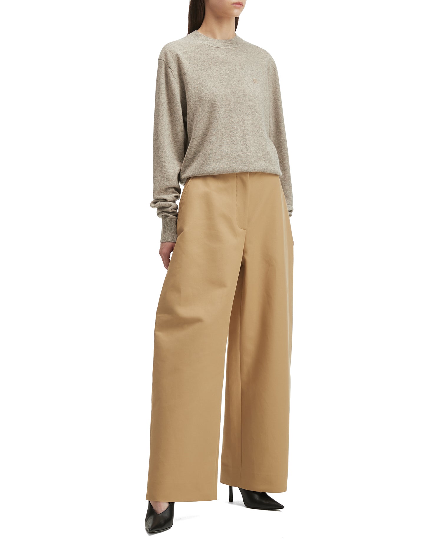 Crew neck sweater