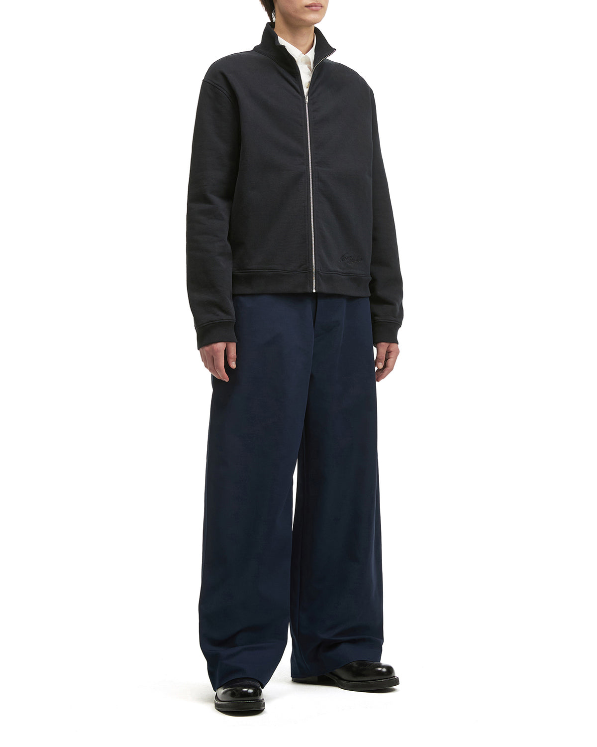 Wide-leg pants