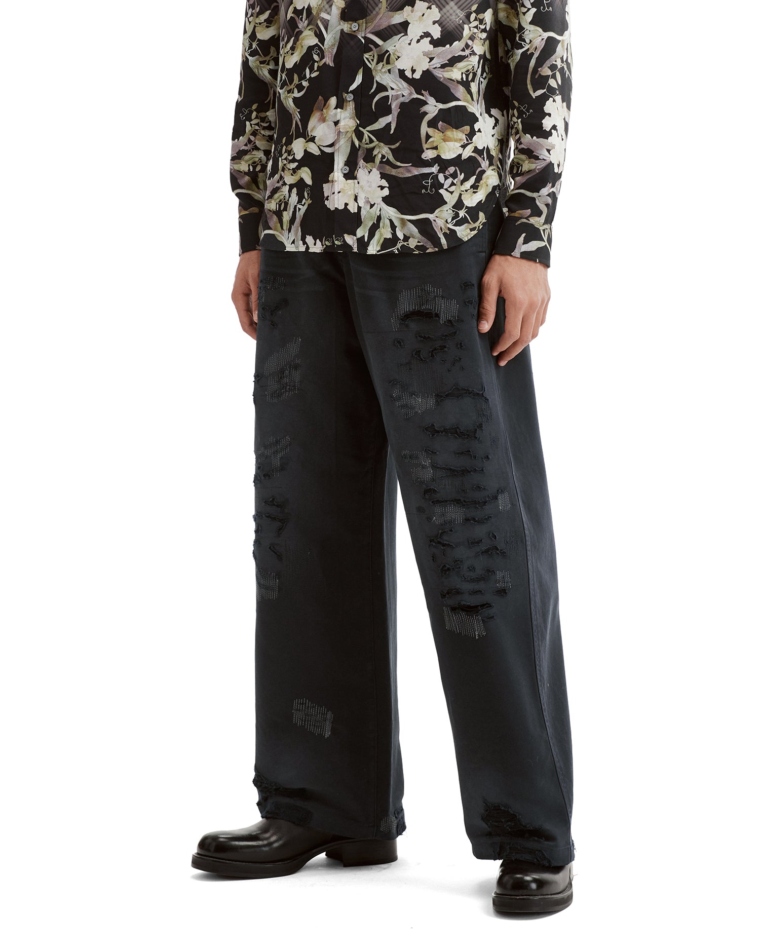 Regular fit mended pants