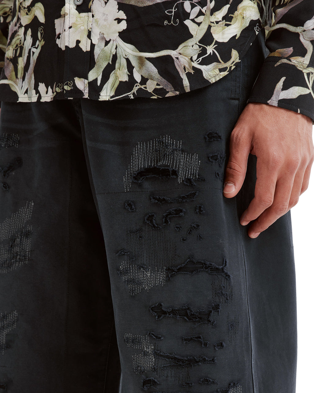 Regular fit mended pants