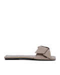 Musubi leather sandal