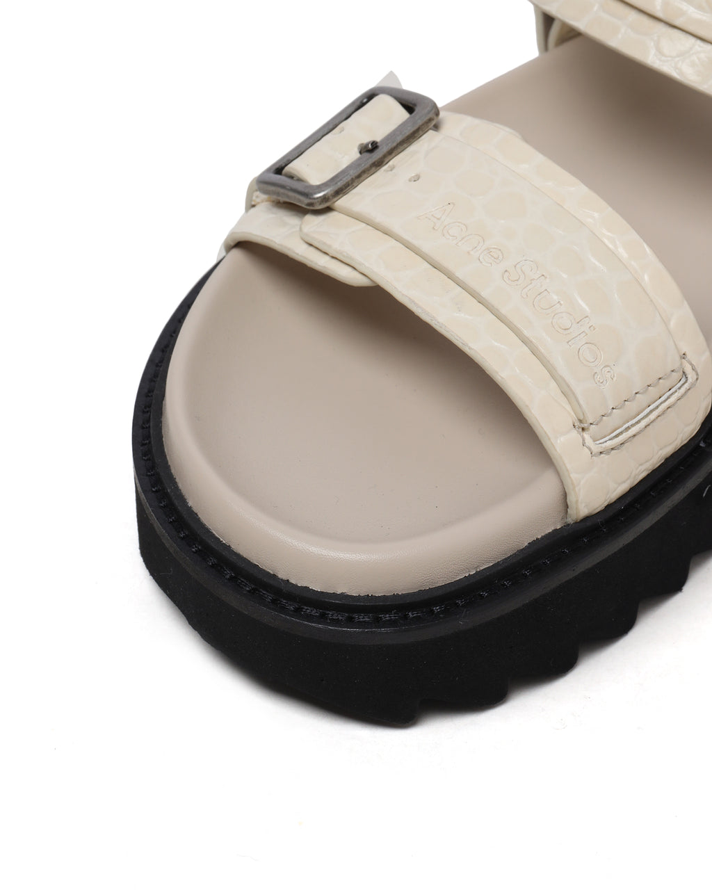 Leather buckle sandals