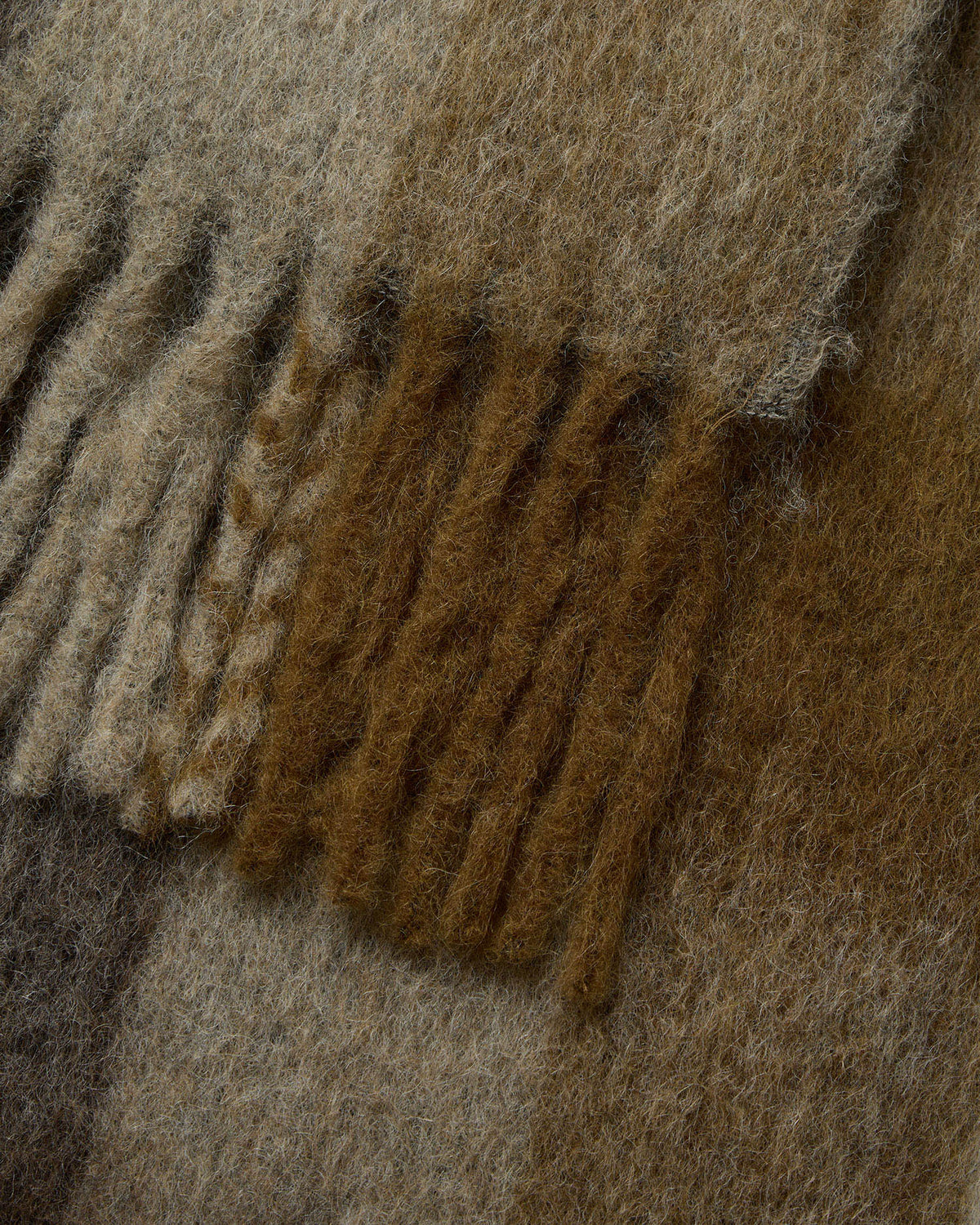 Mohair checked scarf