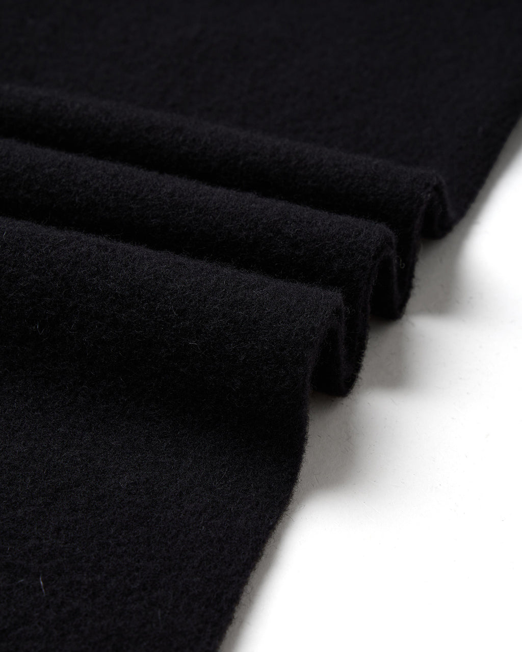 Fringed wool scarf