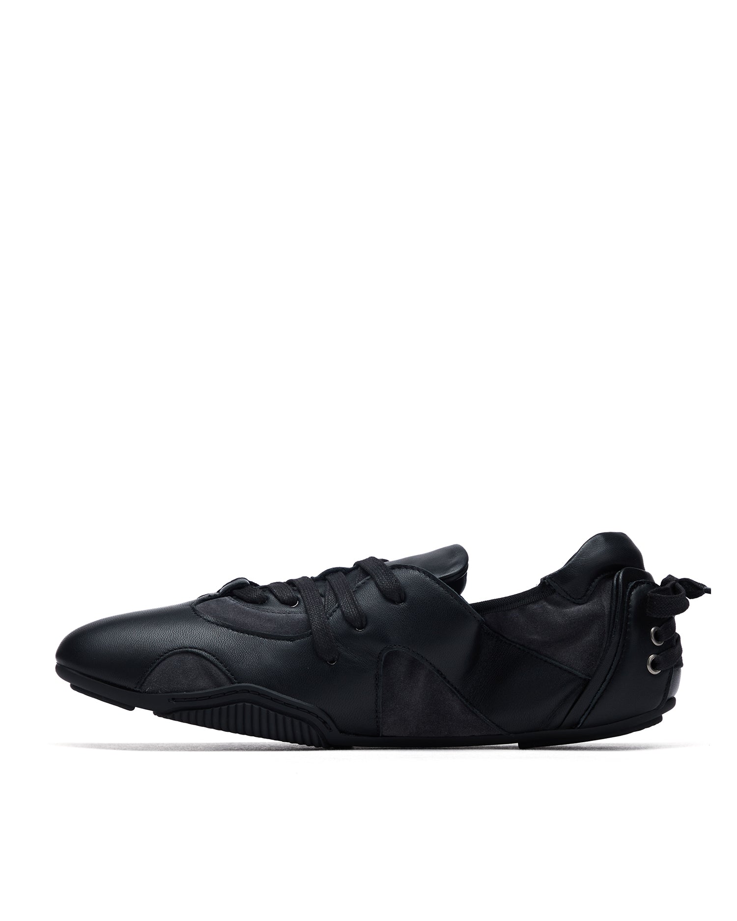 Leather lace-up shoes
