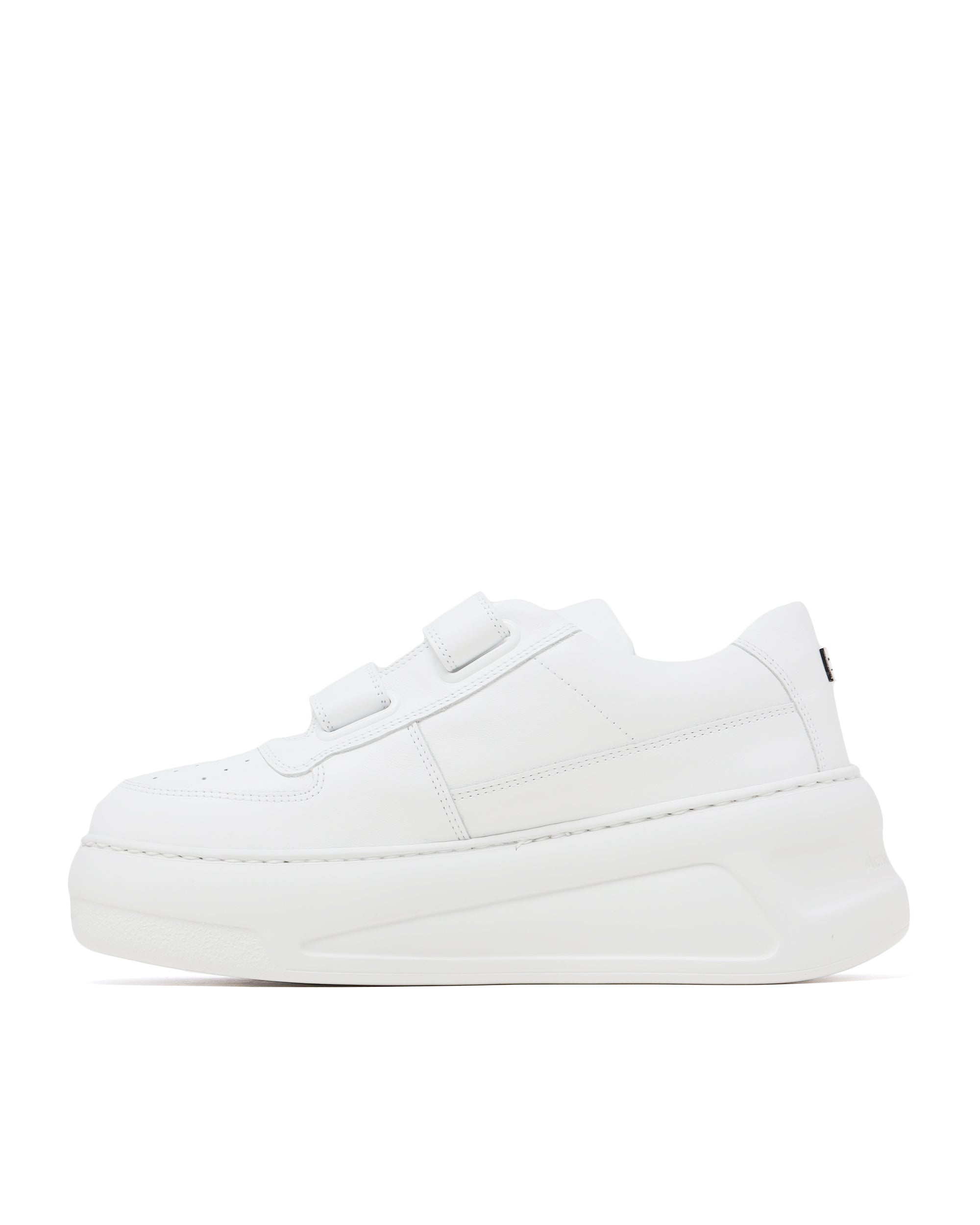 Platform sneakers