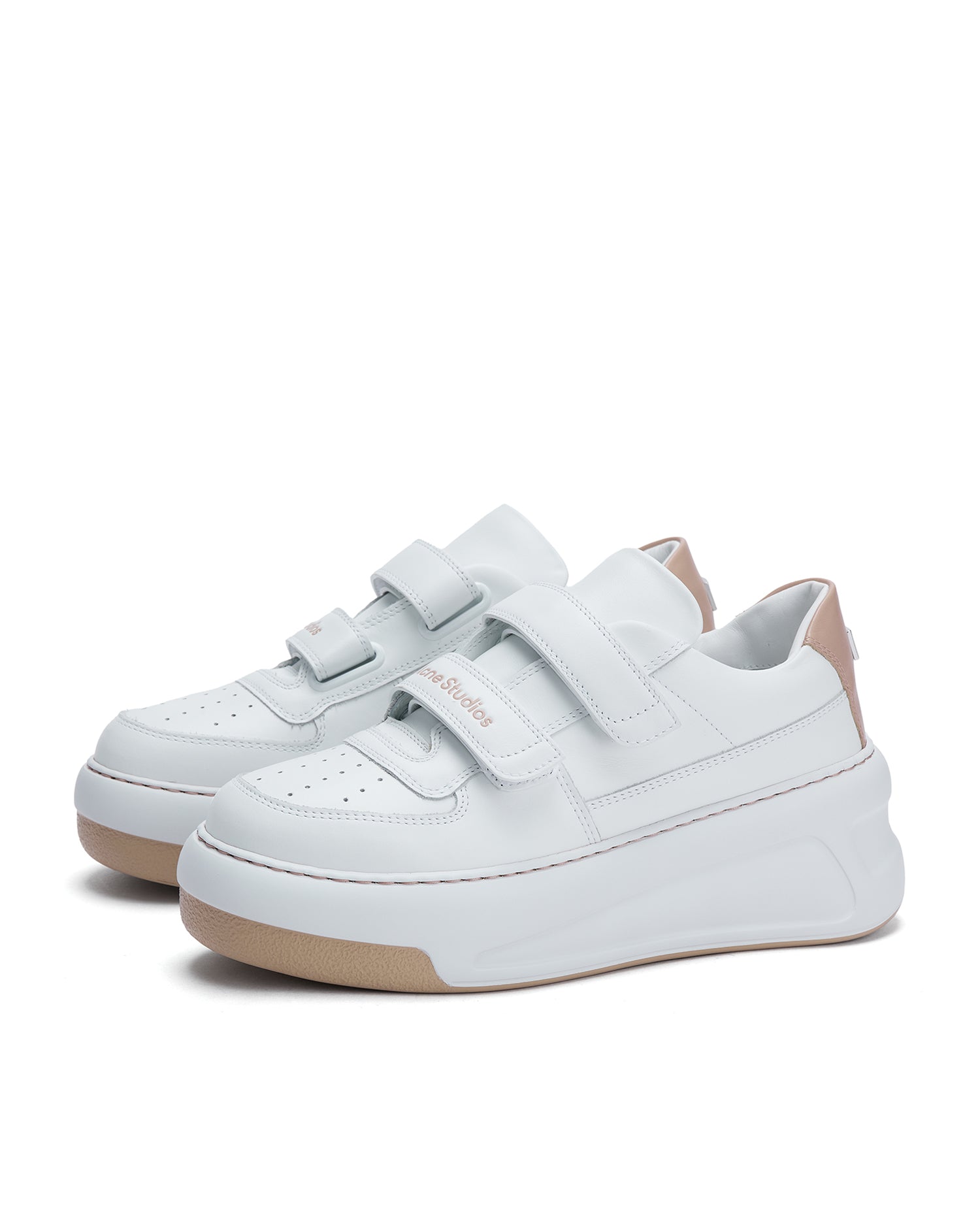 Leather velcro sneakers