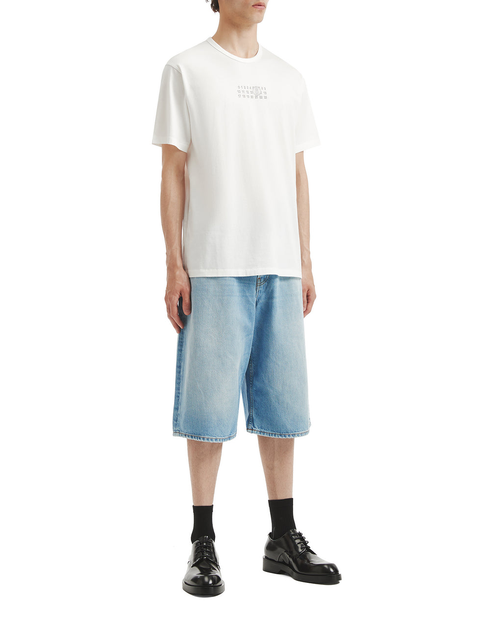 Loose fit denim shorts