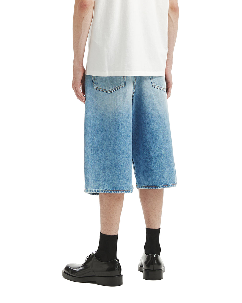 Loose fit denim shorts