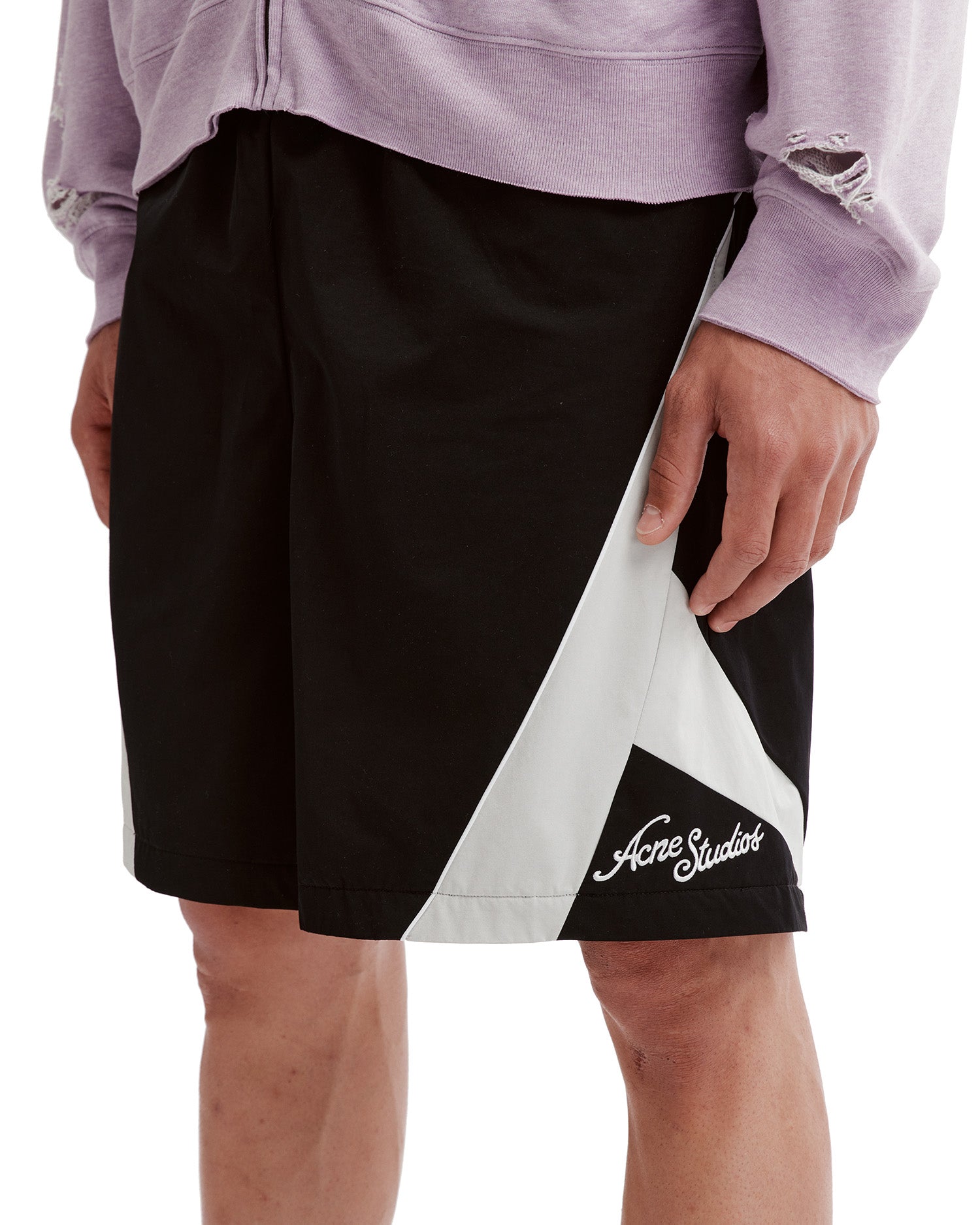 Relaxed shorts