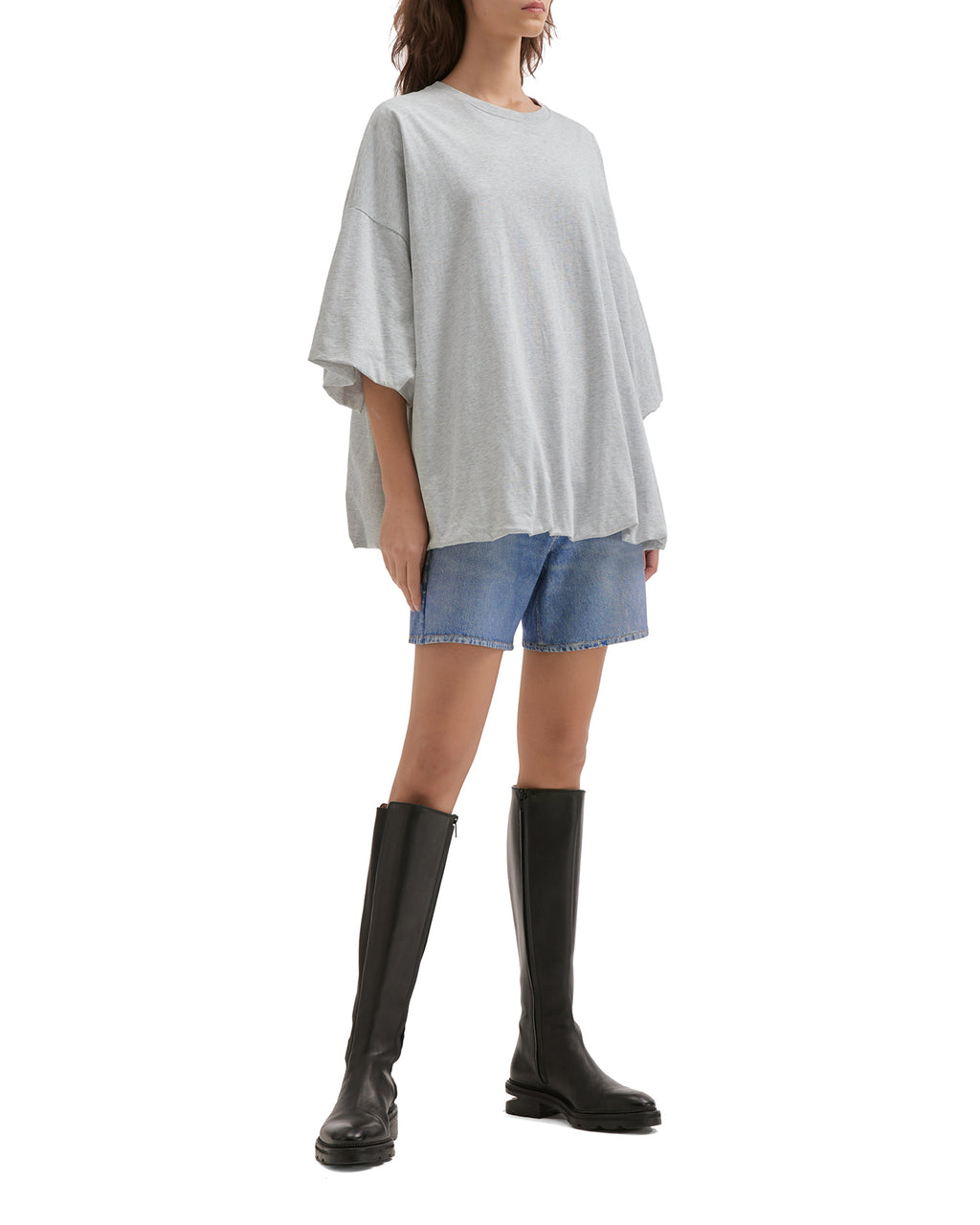 Gathered logo tee
