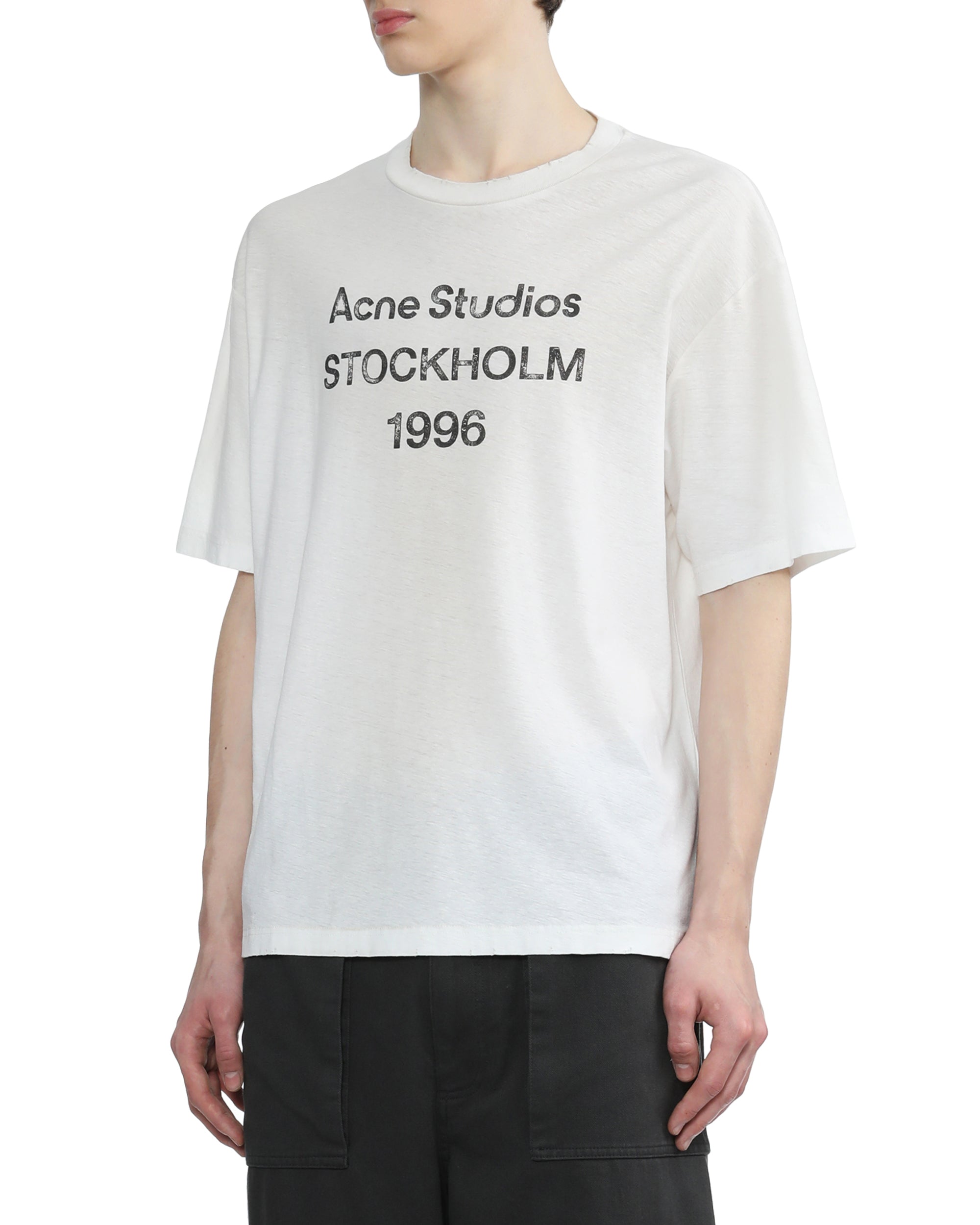 Logo tee