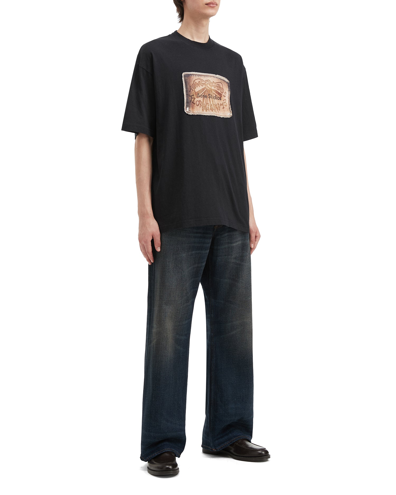 Logo tee