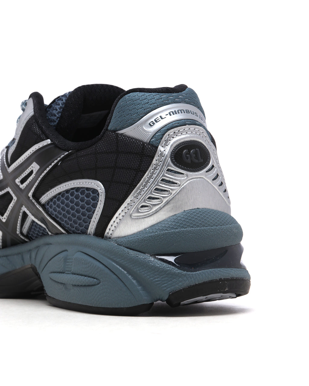 Gel-Nimbus 10.1 sneakers