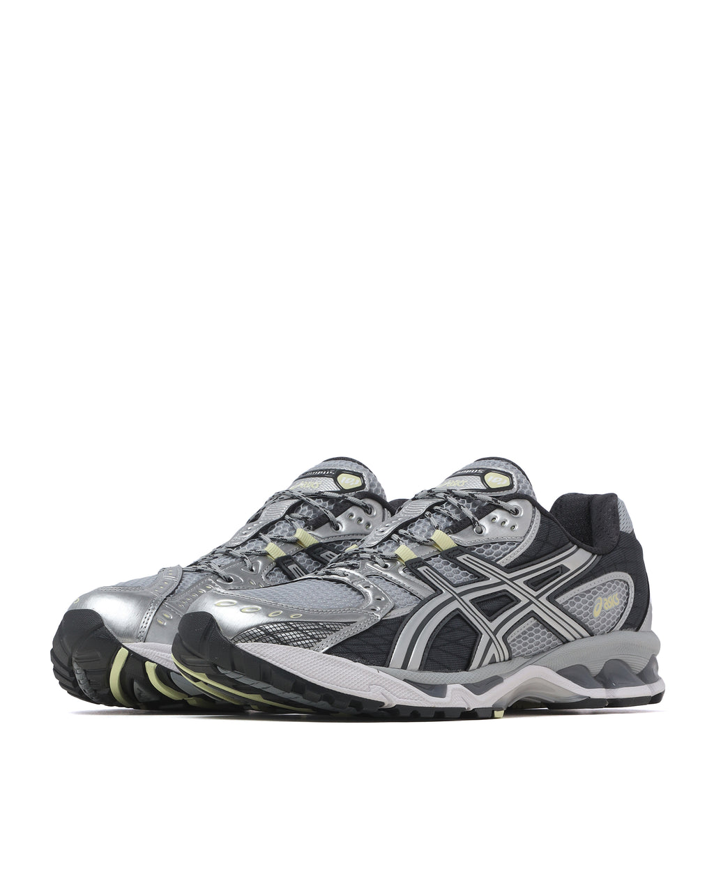 Gel-nimbus sneakers