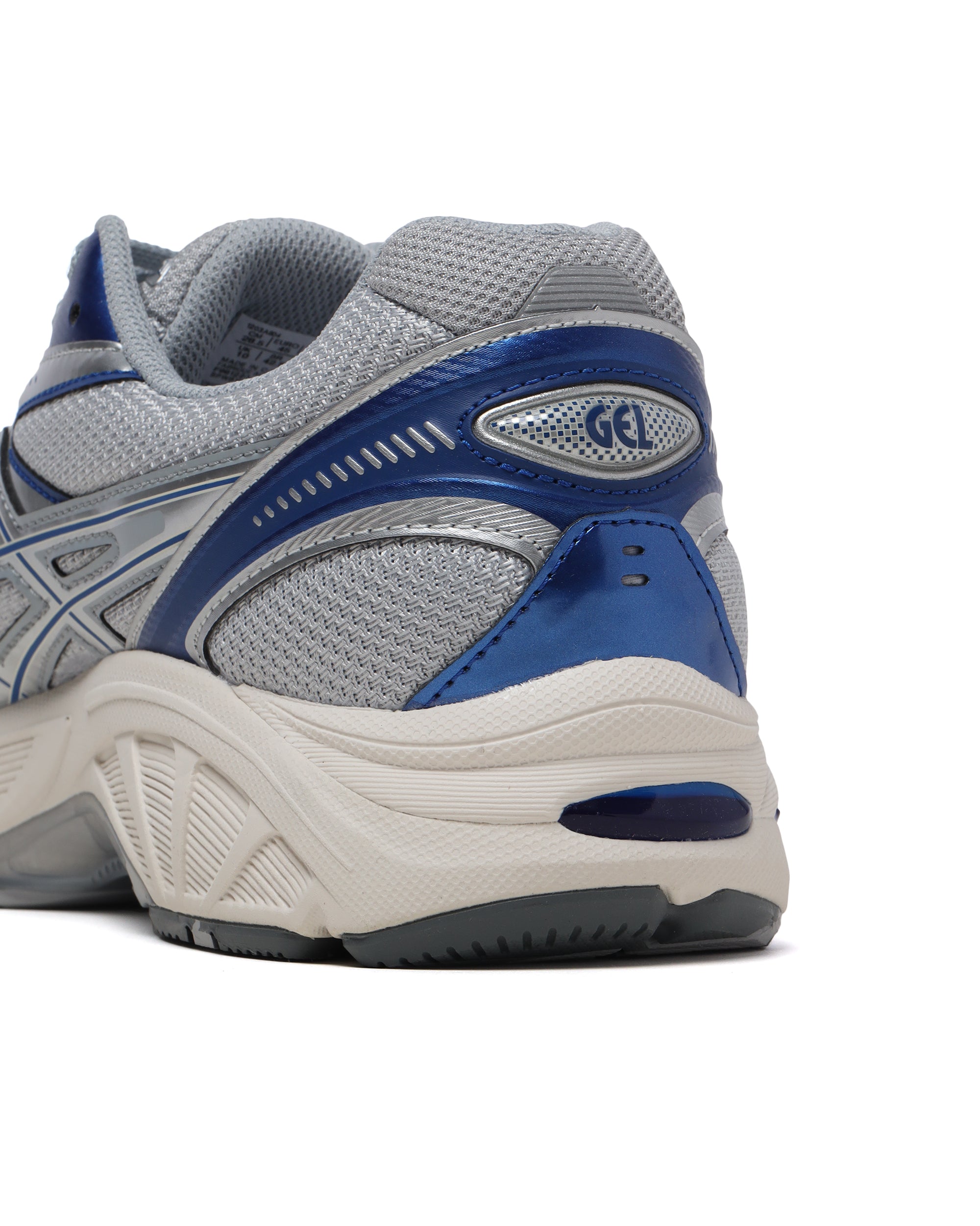 GT-2160 sneakers