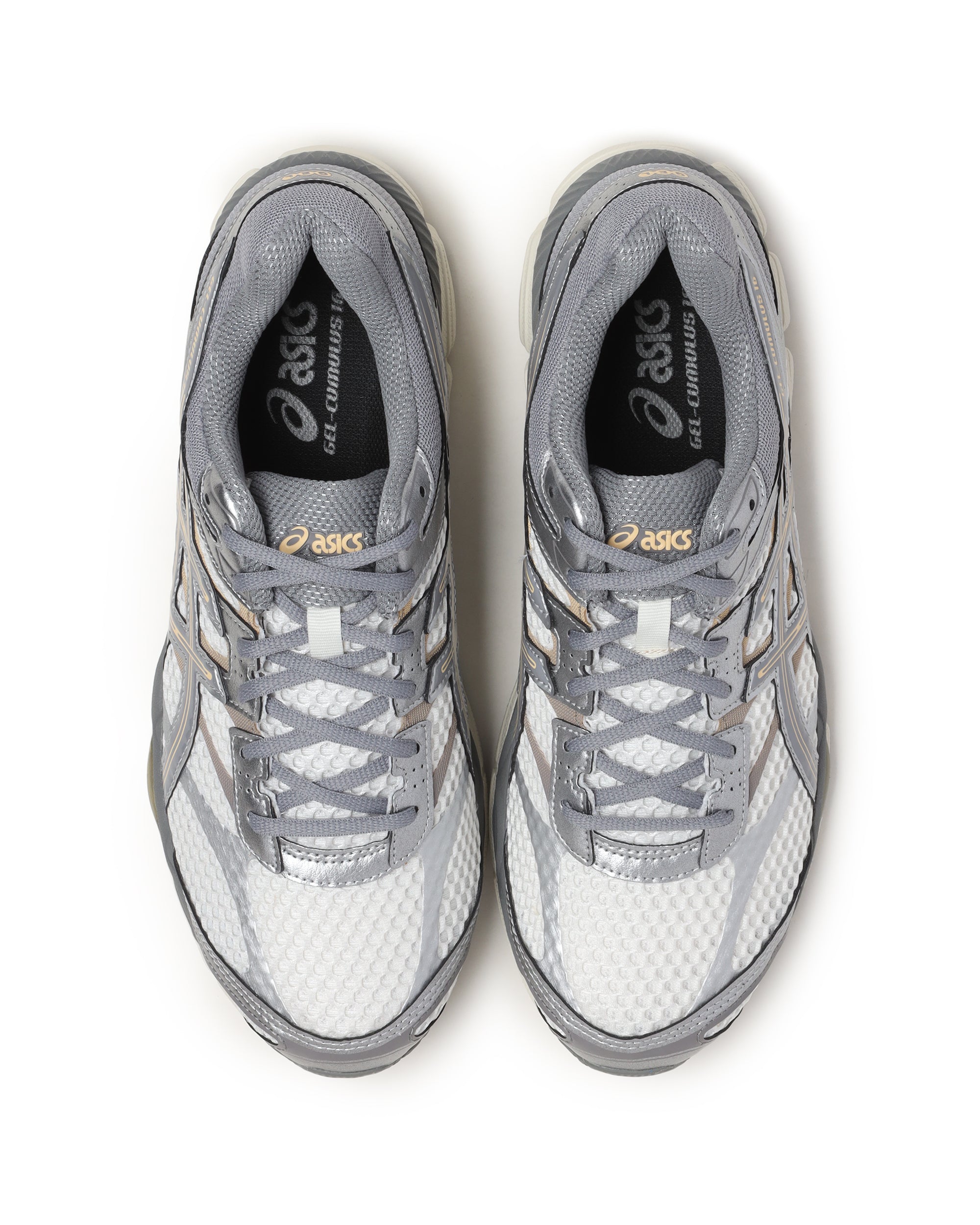 Gel-Cumulus 16 sneakers