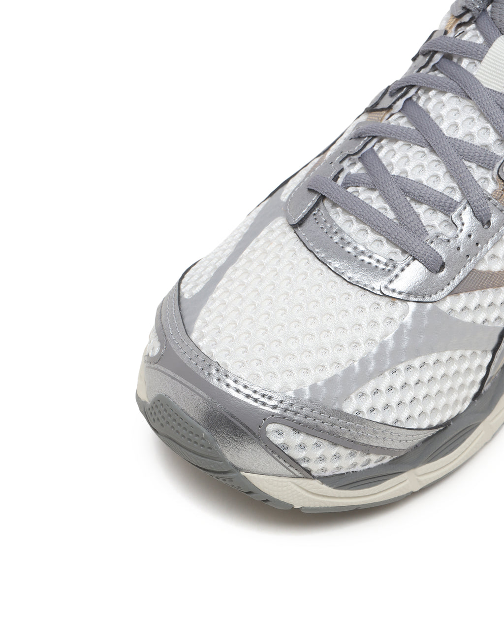 Gel-Cumulus 16 sneakers