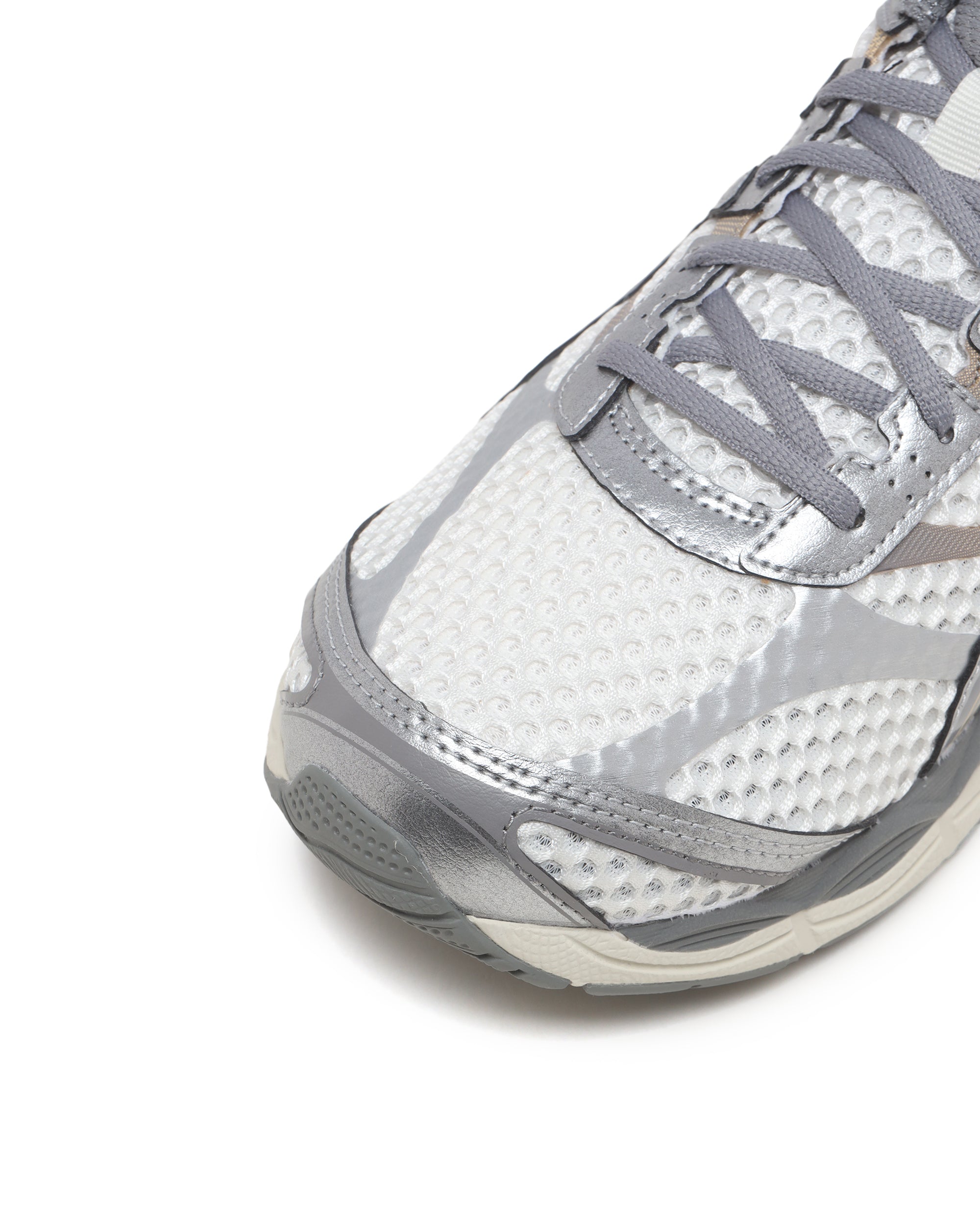 Gel-Cumulus 16 sneakers