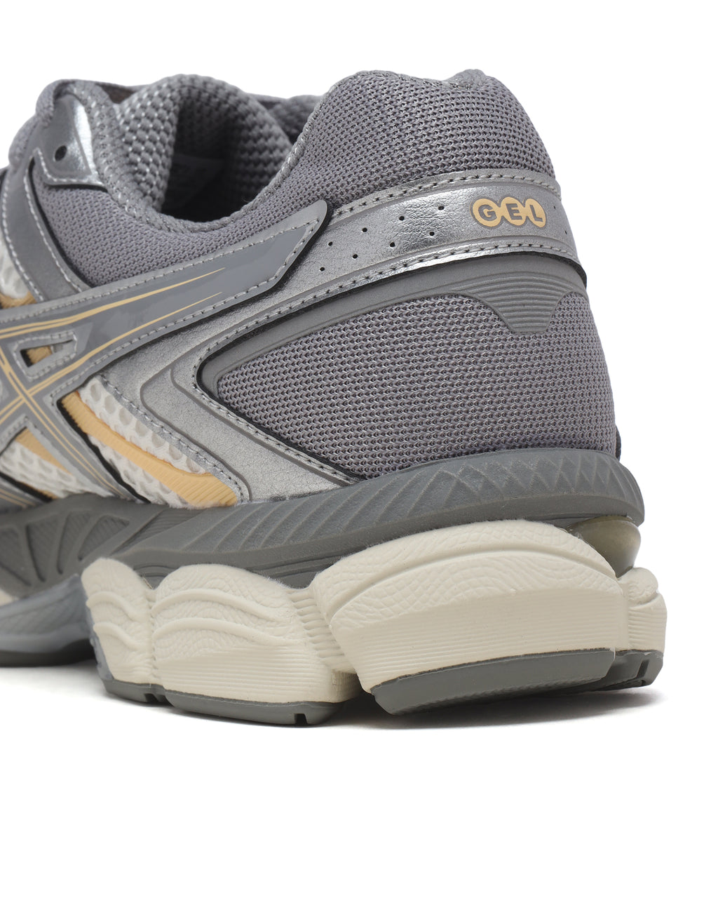 Gel-Cumulus 16 sneakers