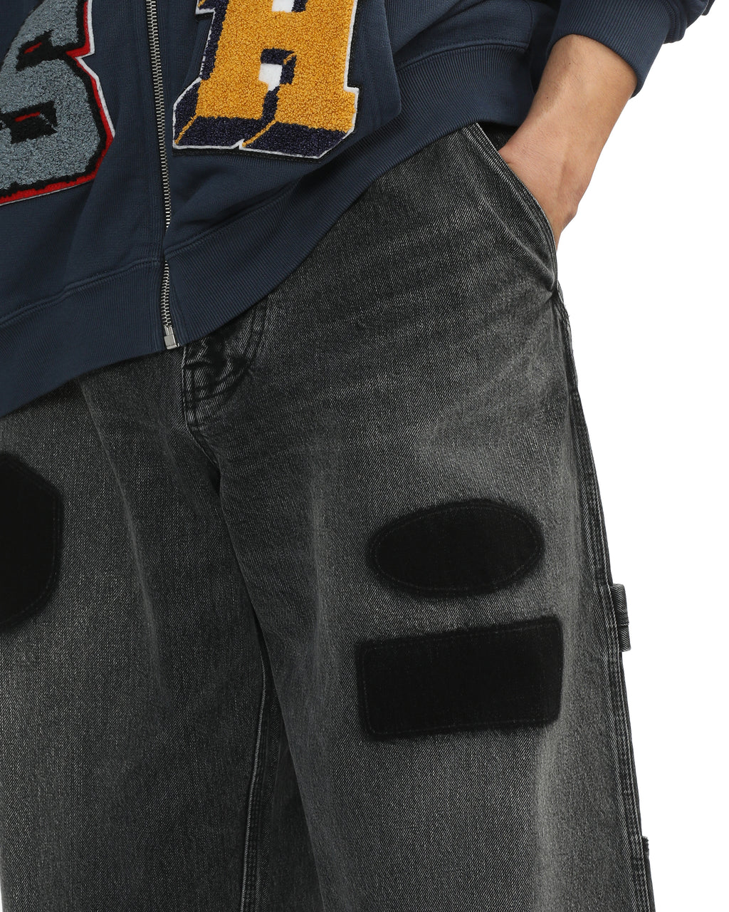 Patch accent jeans