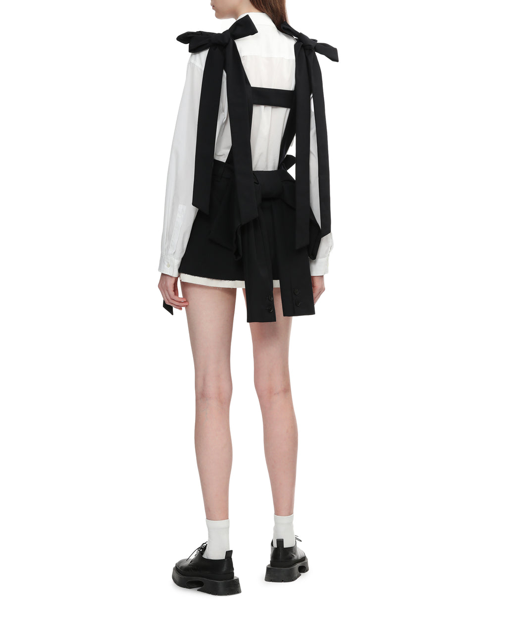 Ribbon shoulder strap mini skirt