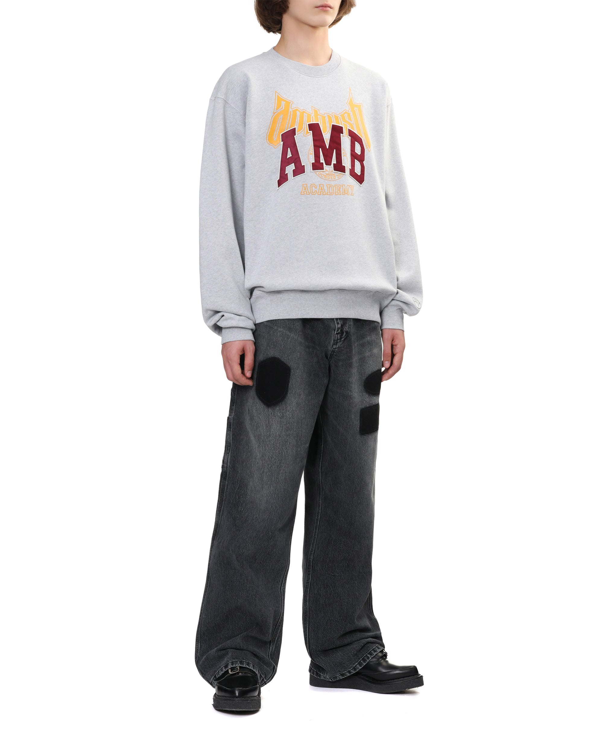 Graphic sweatshirt